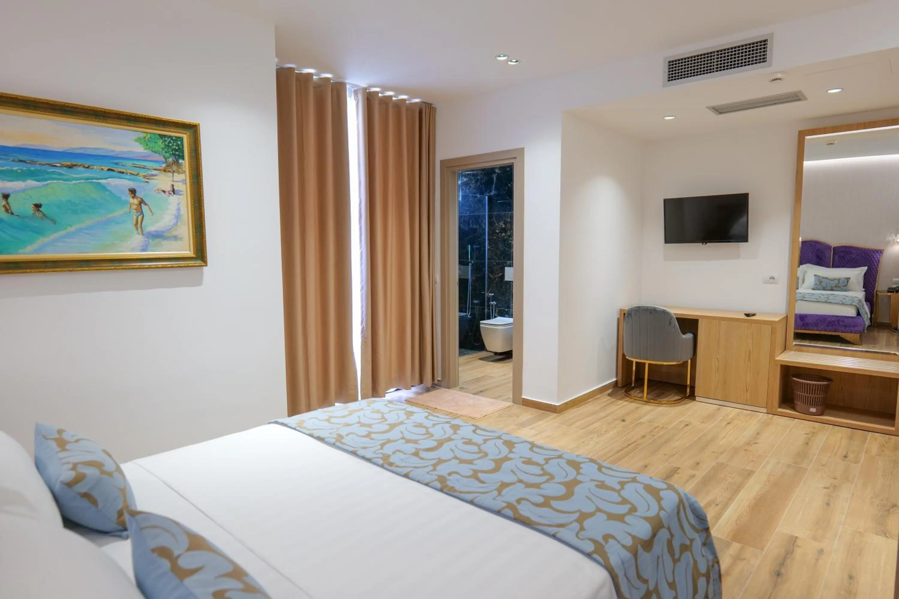 Bedroom, Bed in Bora Bora Hotel Ksamil