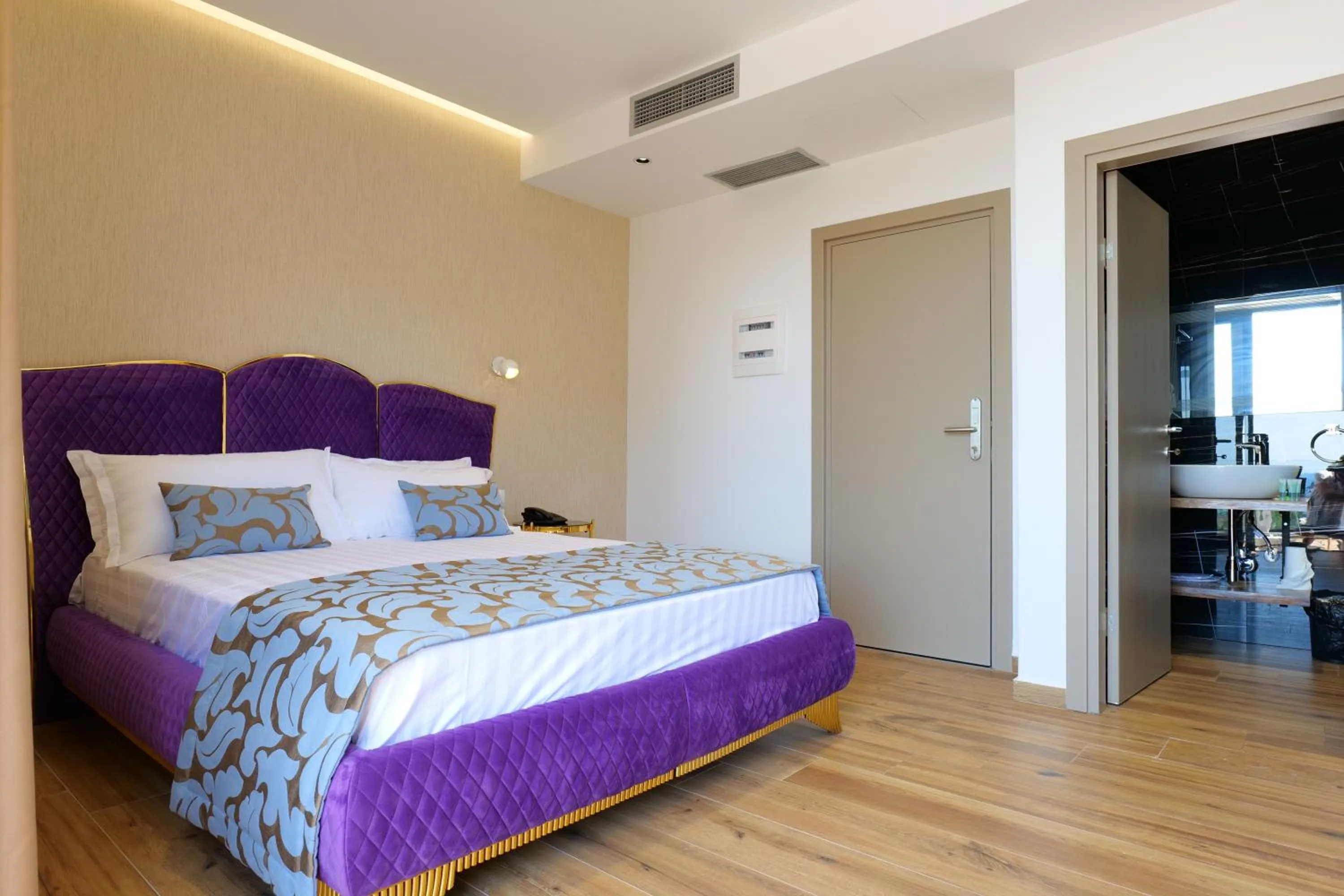 Bedroom, Bed in Bora Bora Hotel Ksamil