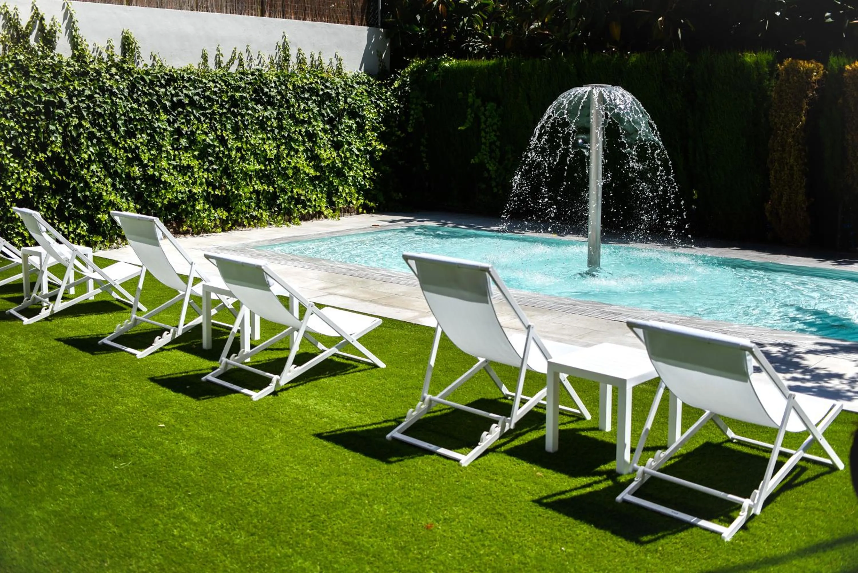 Swimming pool in Apartamentos La Era Park