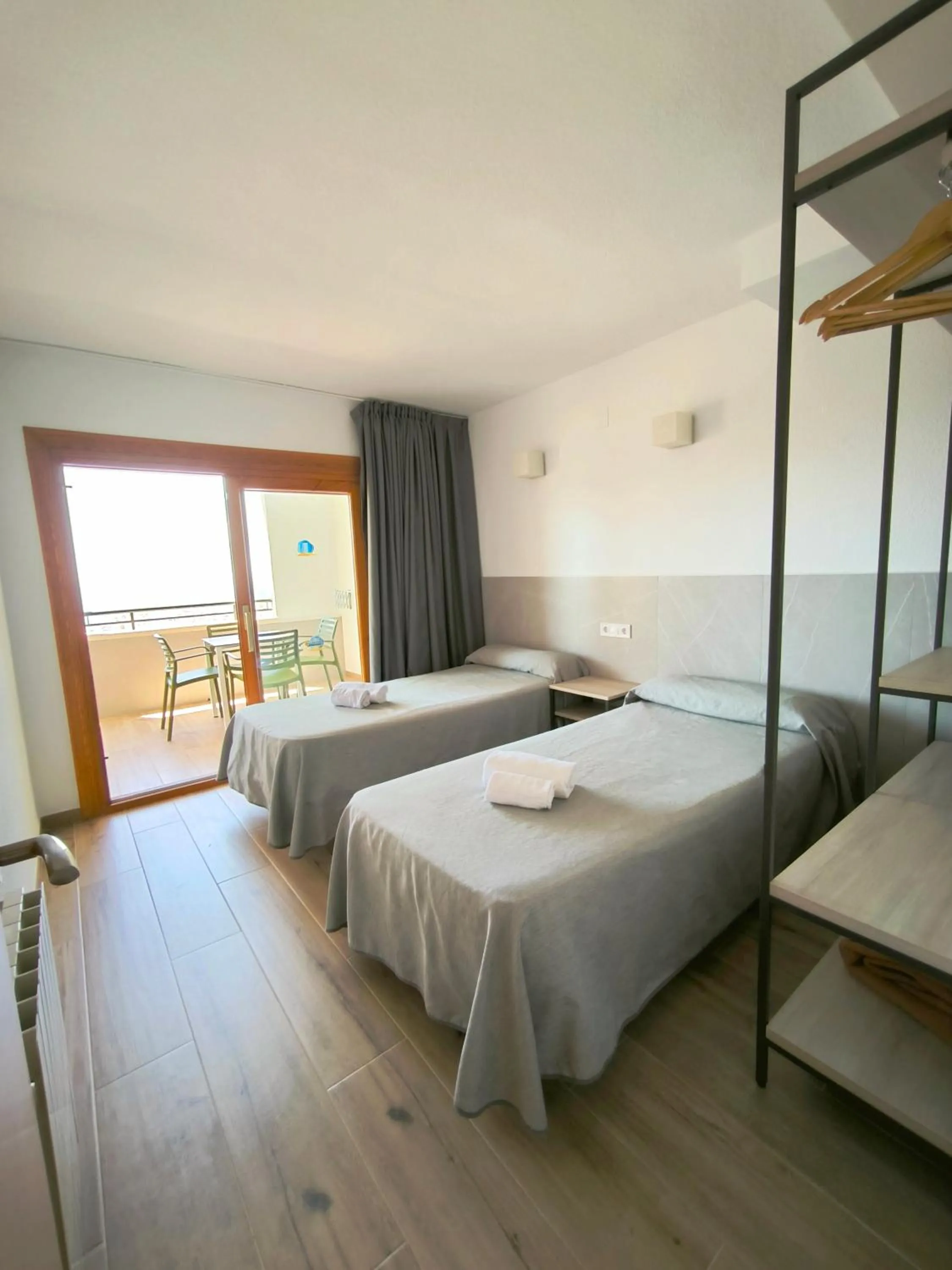 Bed in Apartamentos La Era Park