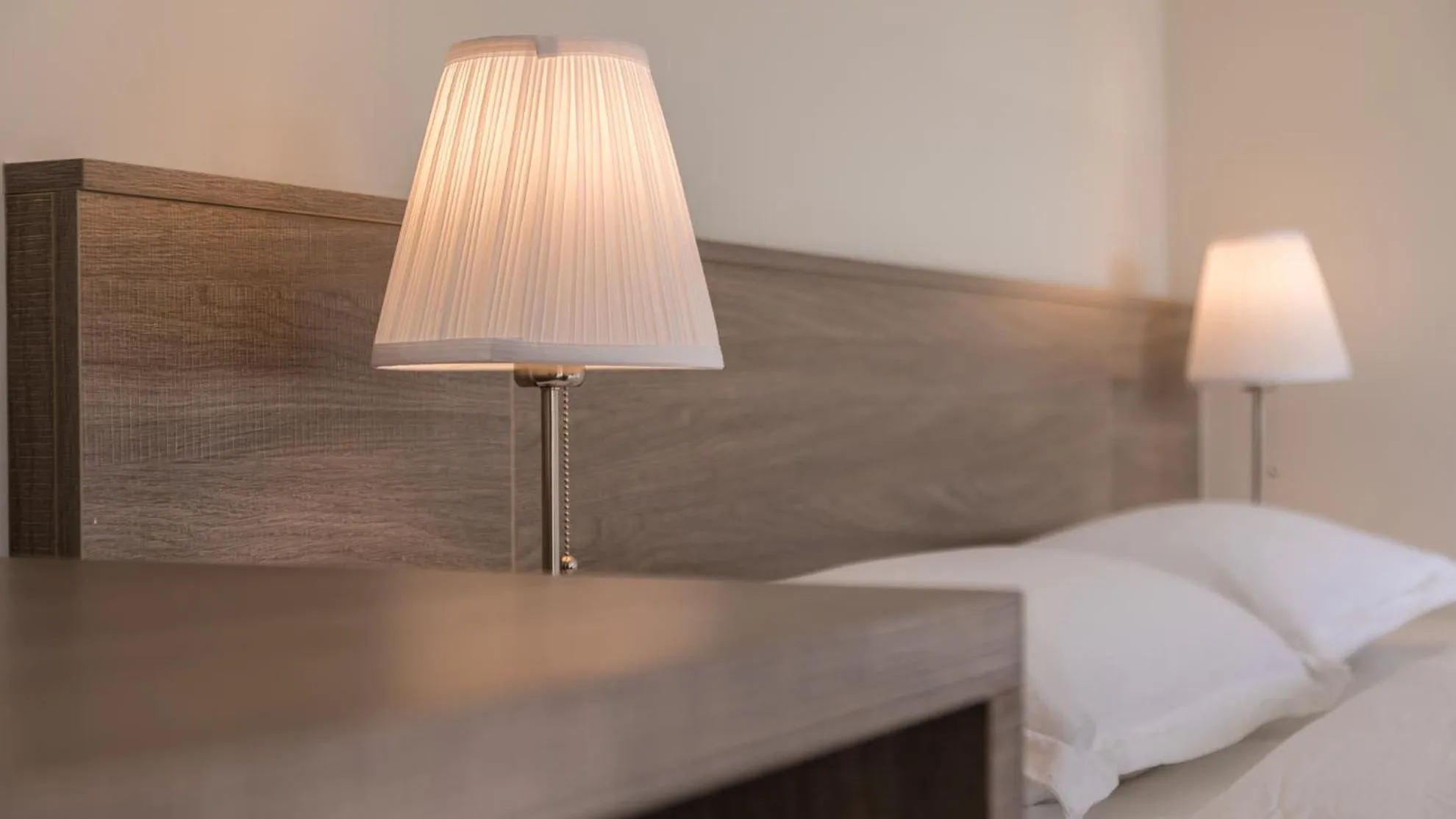 Bed in Batavia Apartments