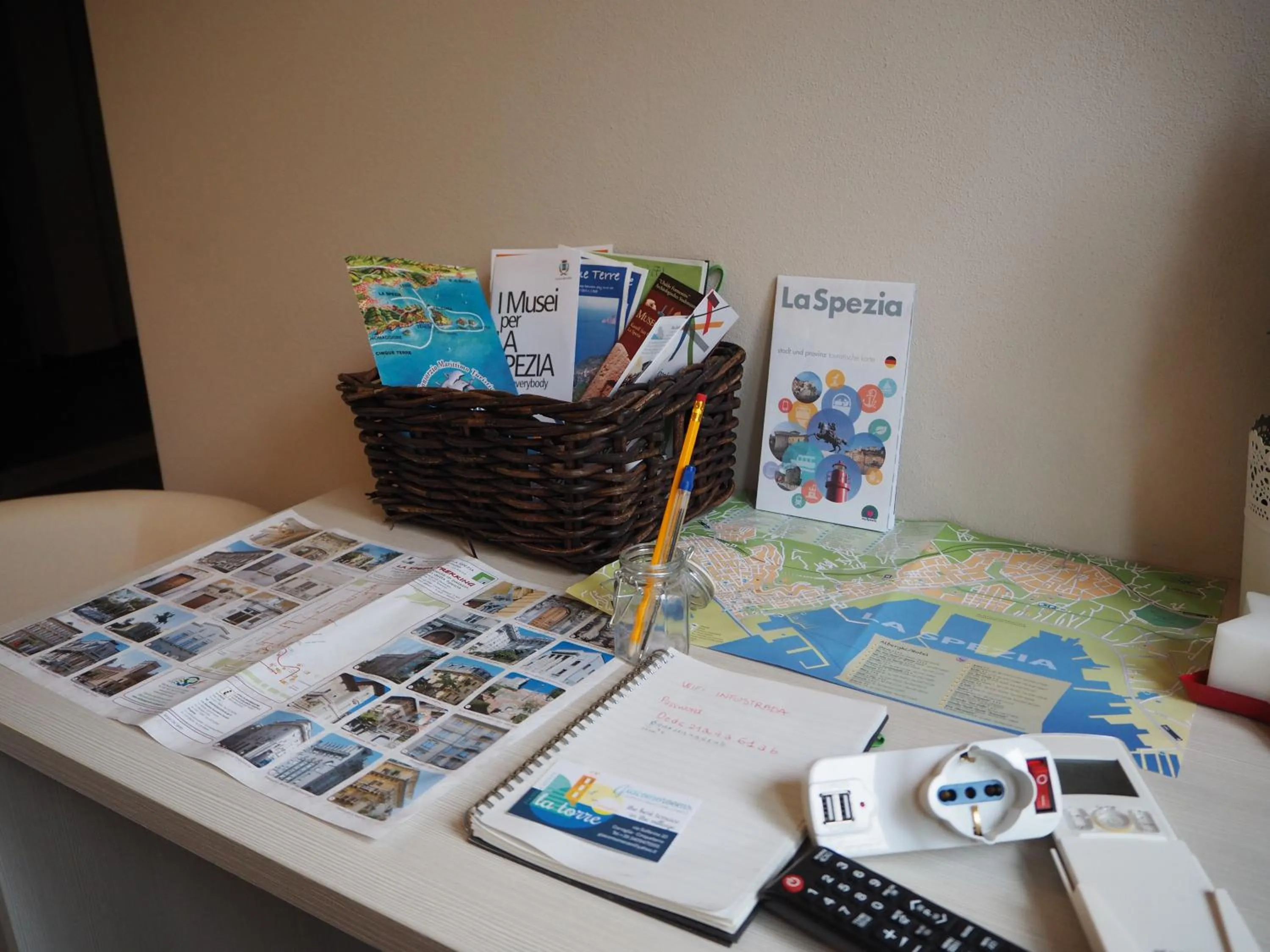 Lobby or reception in B&B Cernaia 42