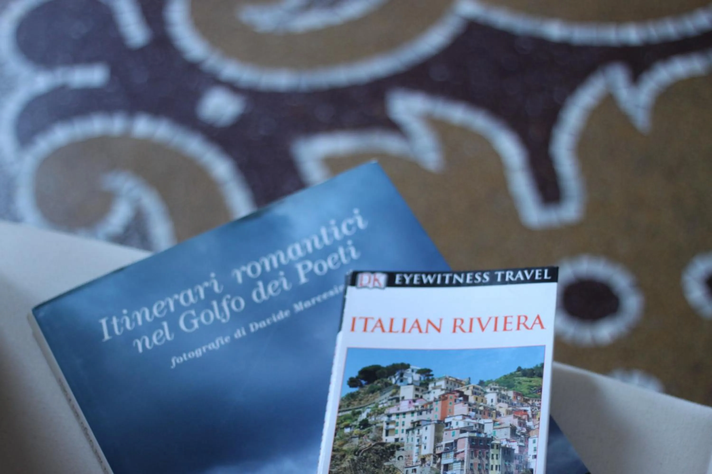 Decorative detail in B&B Cernaia 42