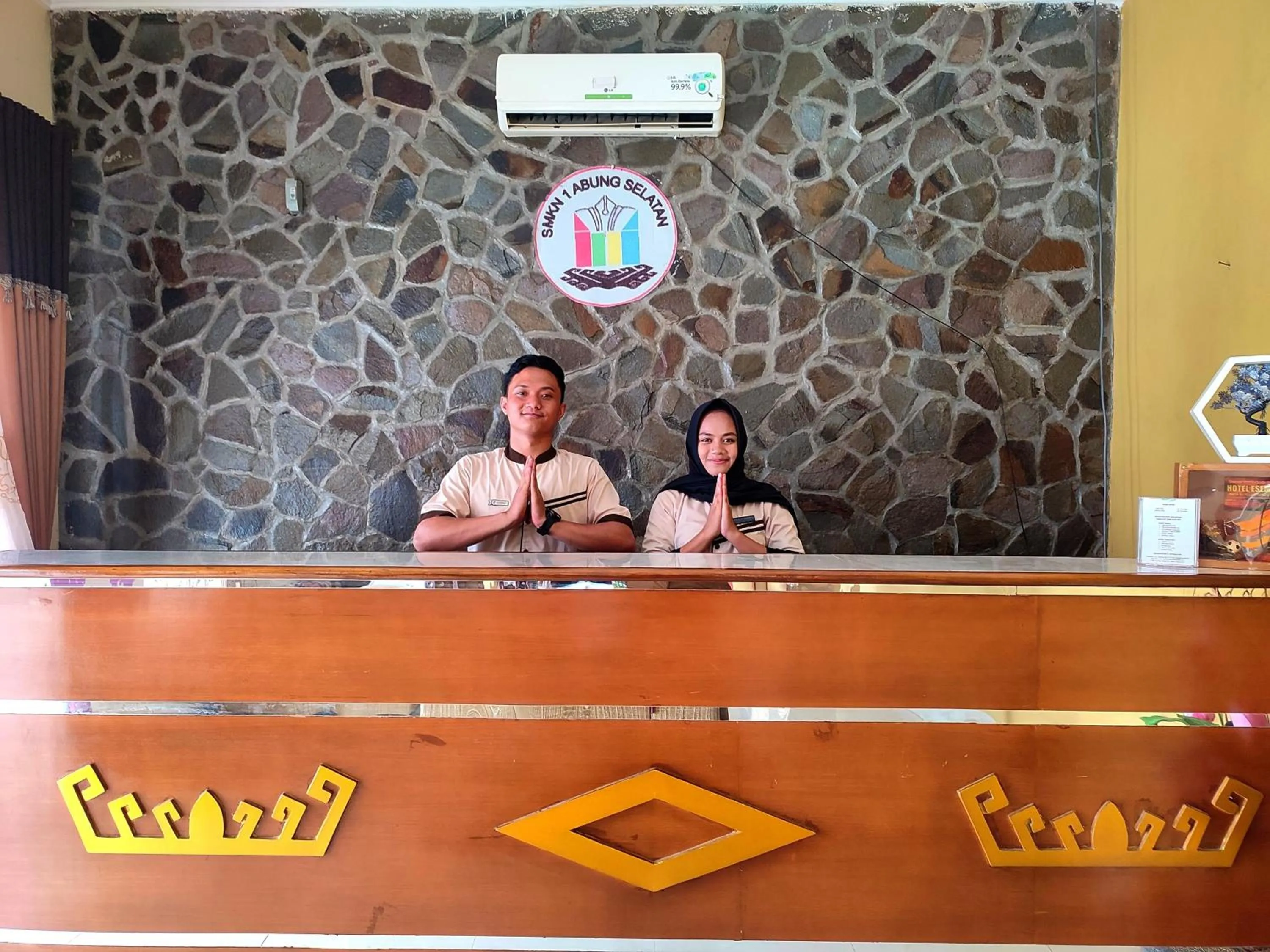 Esemka Hotel and Convention Kotabumi