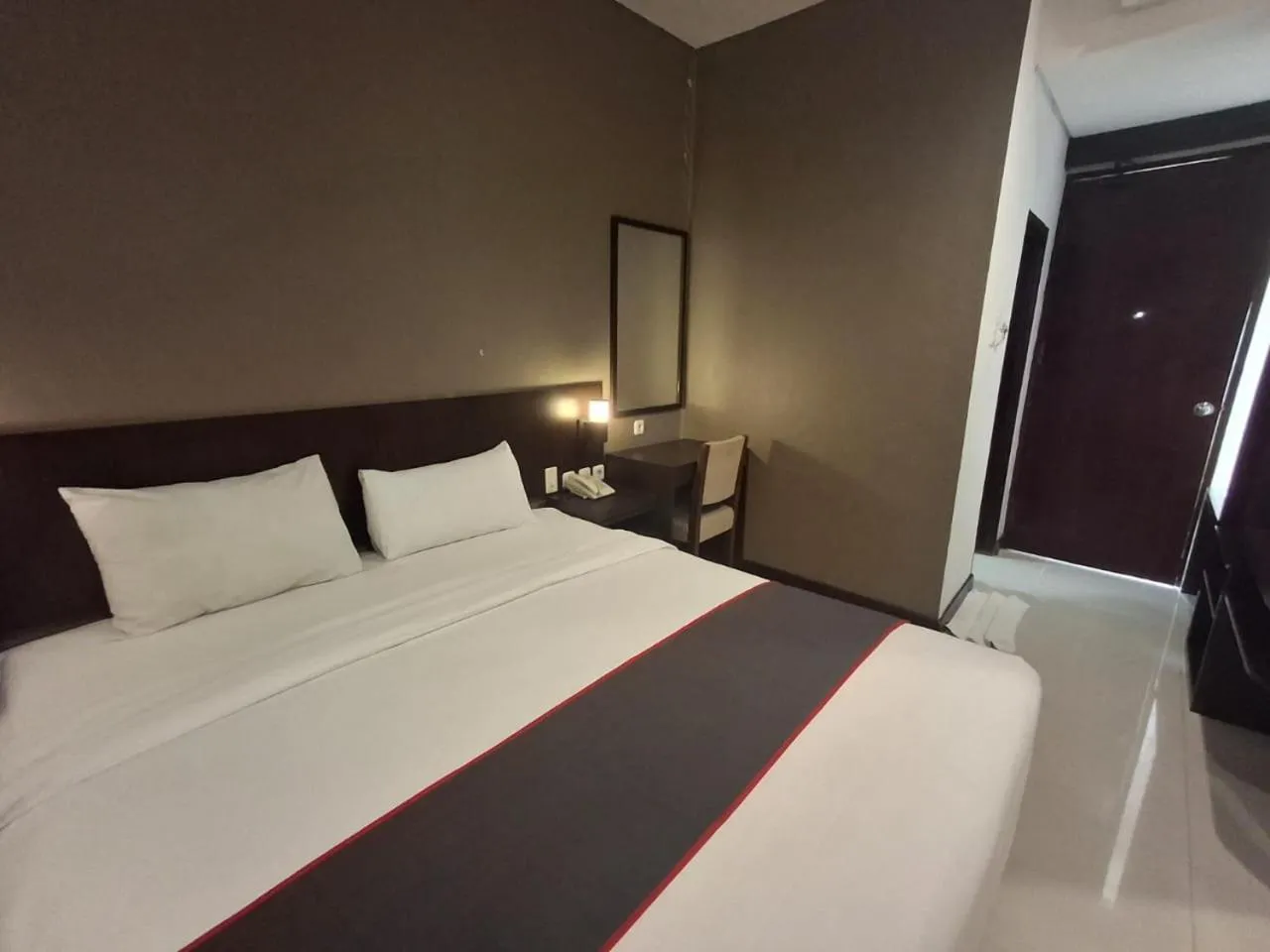 Bed in Grage Hotel Malang by TOS