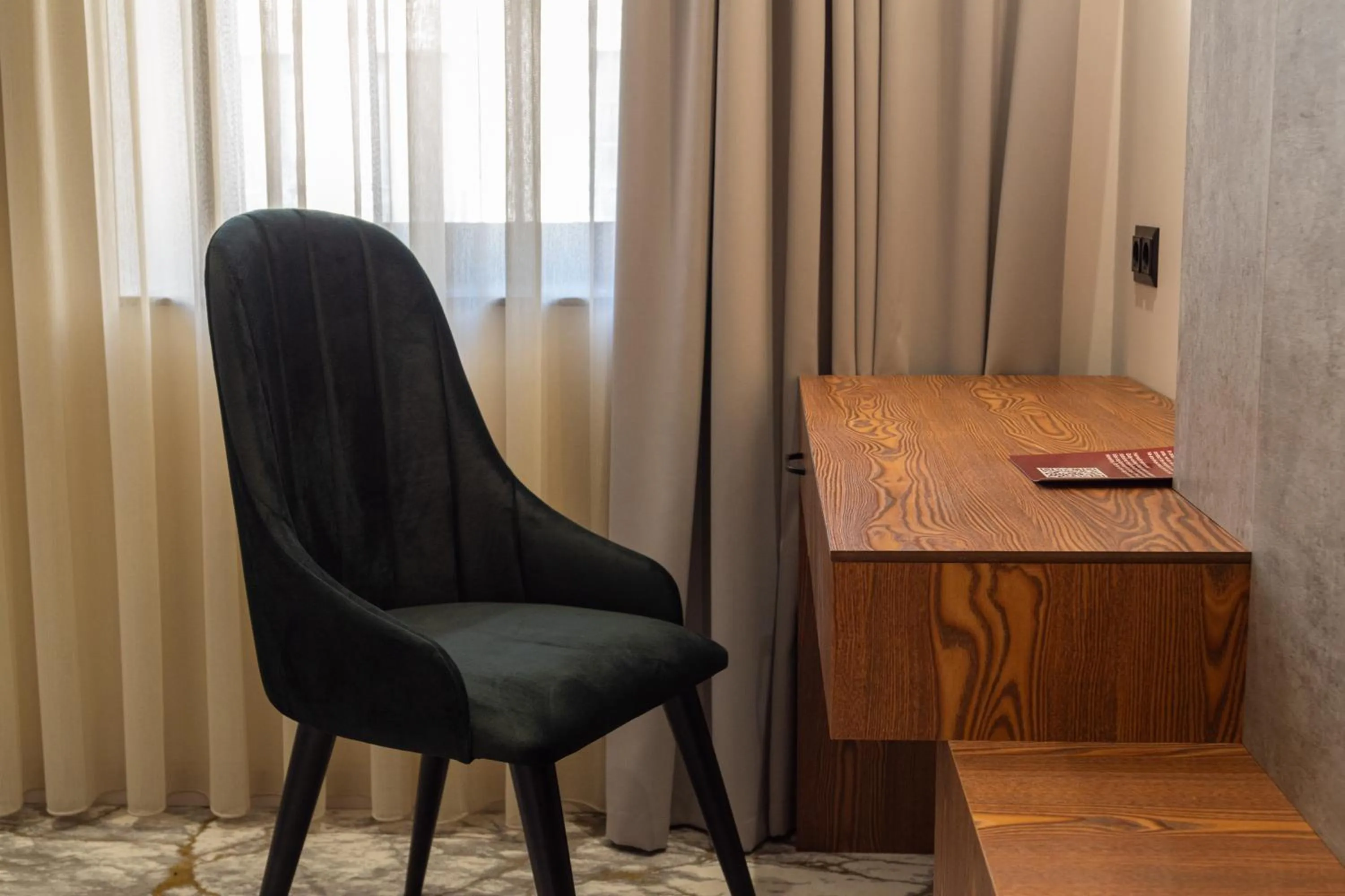 Meridian Plaza by Reikartz