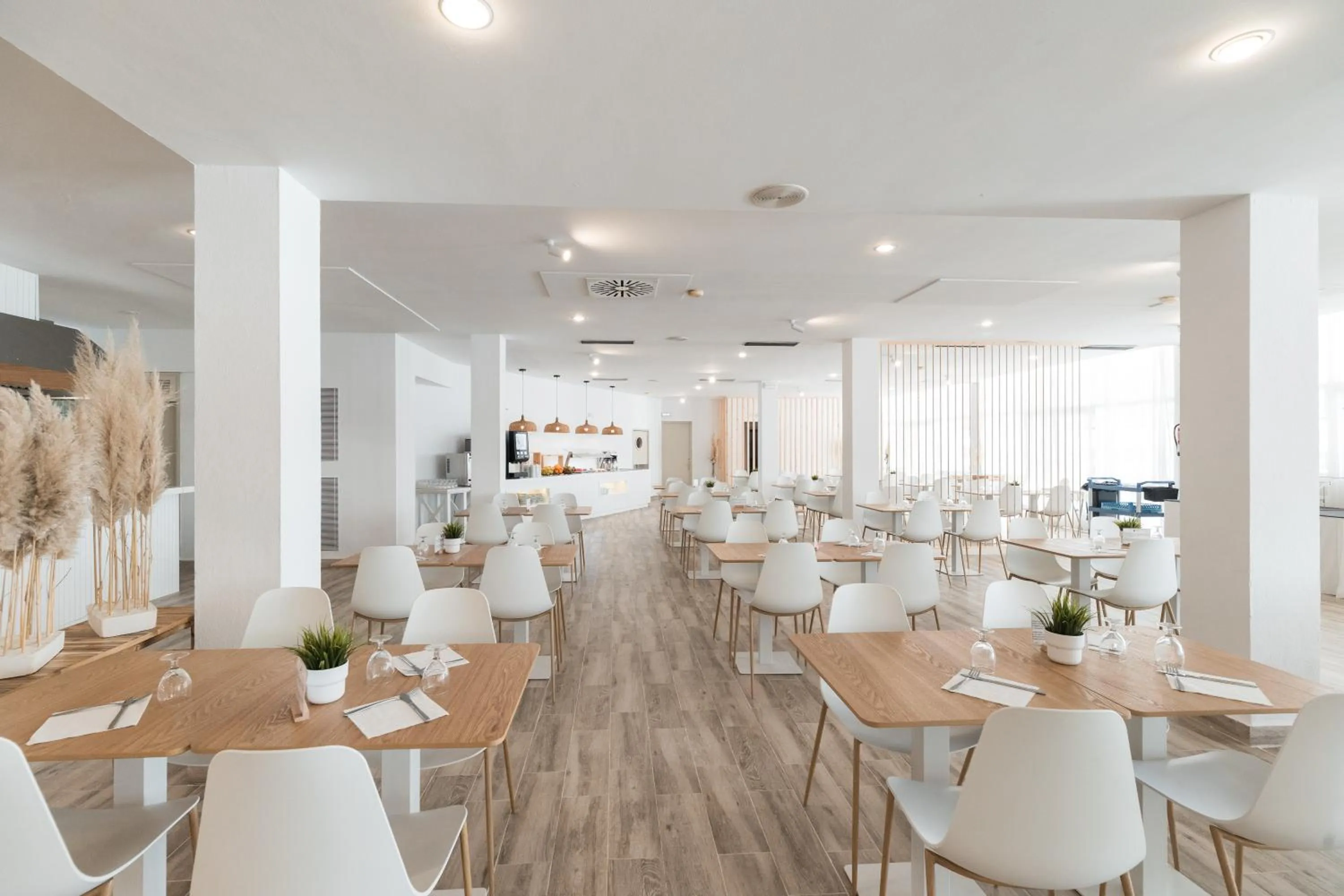 Restaurant/places to eat in Beach Club Menorca