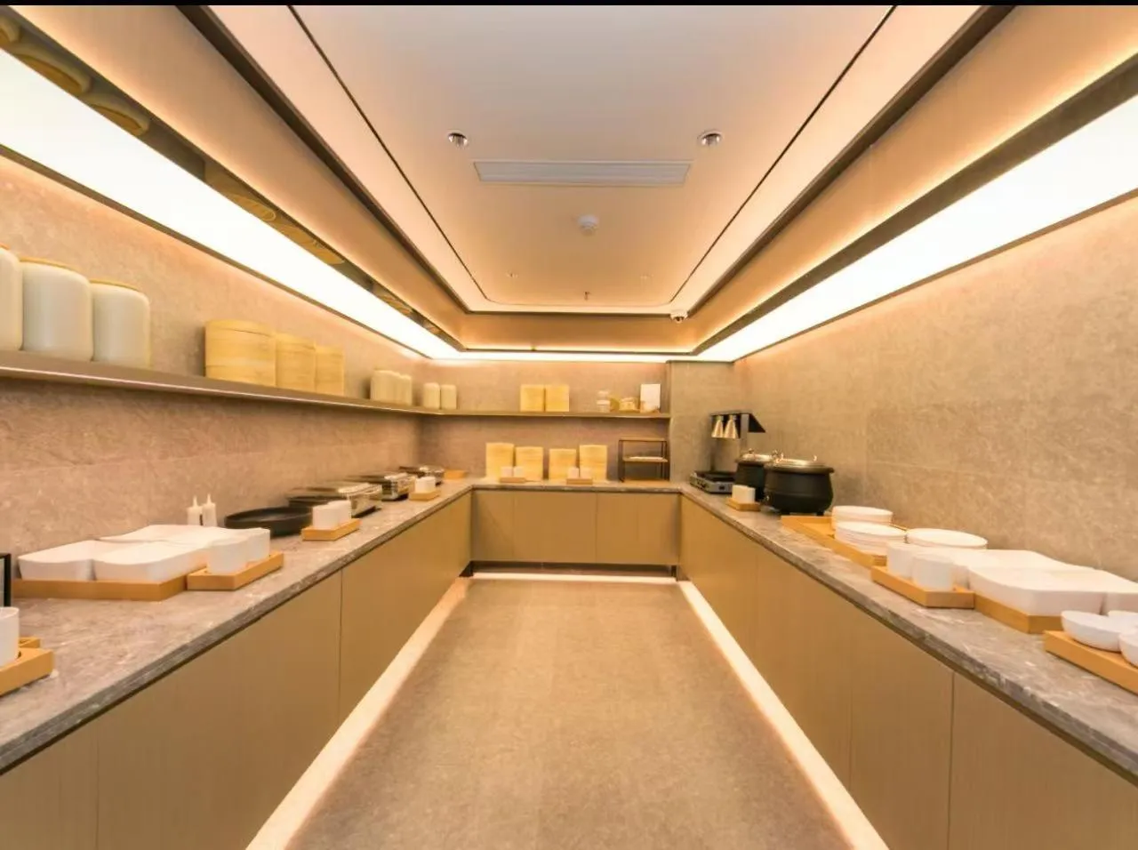 Restaurant/places to eat in JI Hotel Shanghai Huangxing Road Subway Station