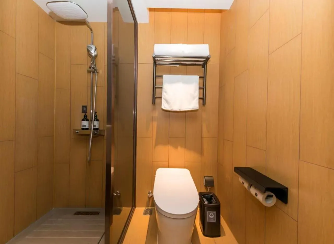 Shower in JI Hotel Shanghai Huangxing Road Subway Station