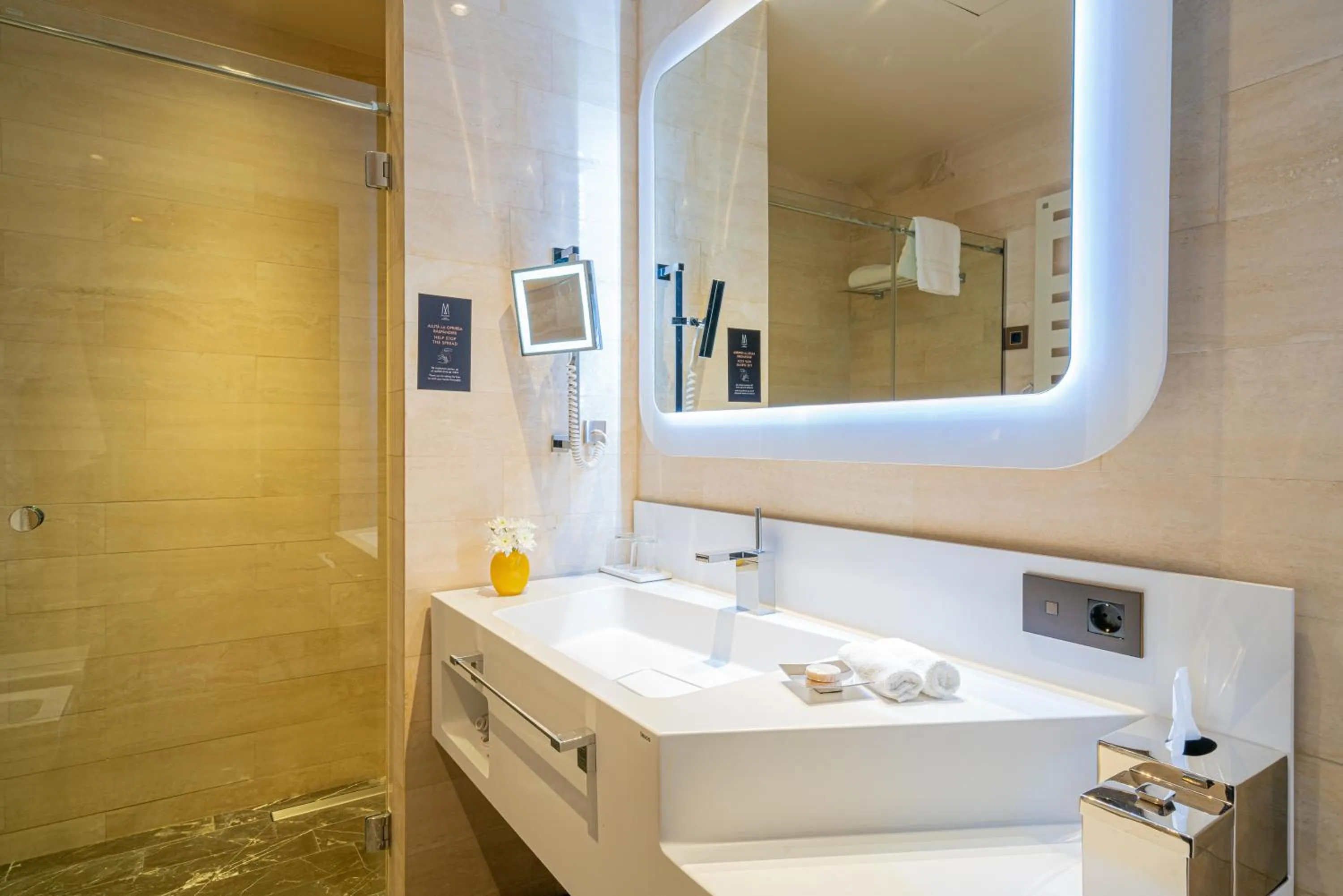 Bathroom in BERD'S Hotel