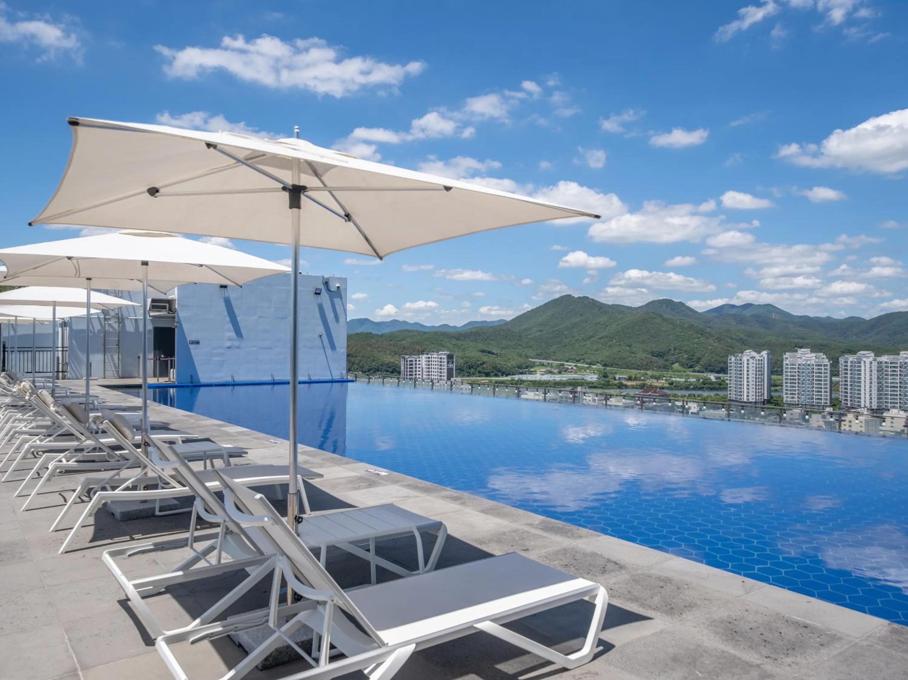 Chestertons Gyeongju