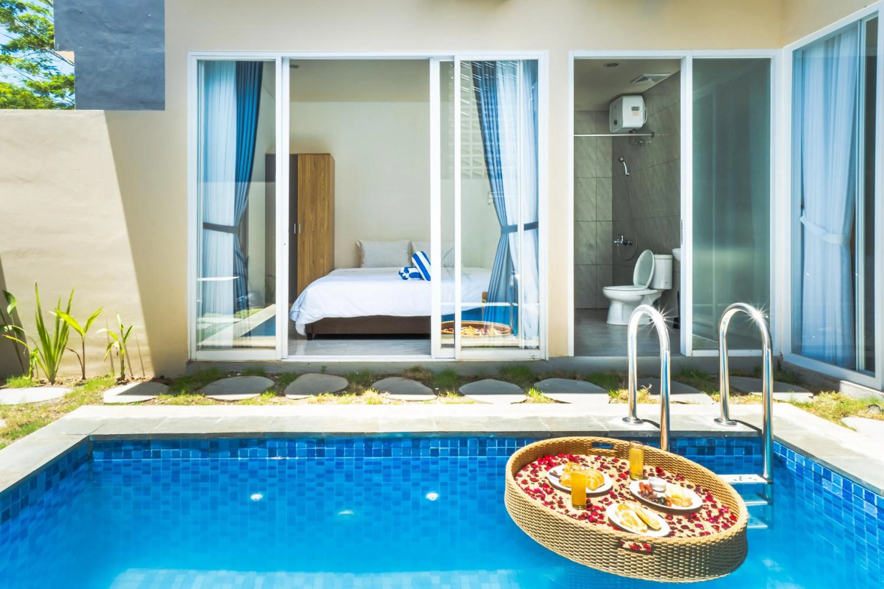 Swimming pool in Otia Villa Nusa Dua by Premier Hospitality Asia