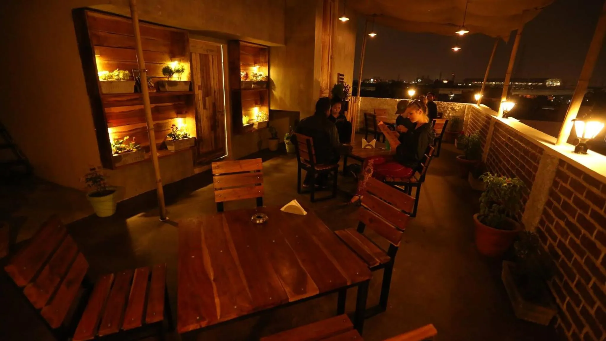 Restaurant/places to eat in Hotel Classic Inn Near Jaipur Railway Station