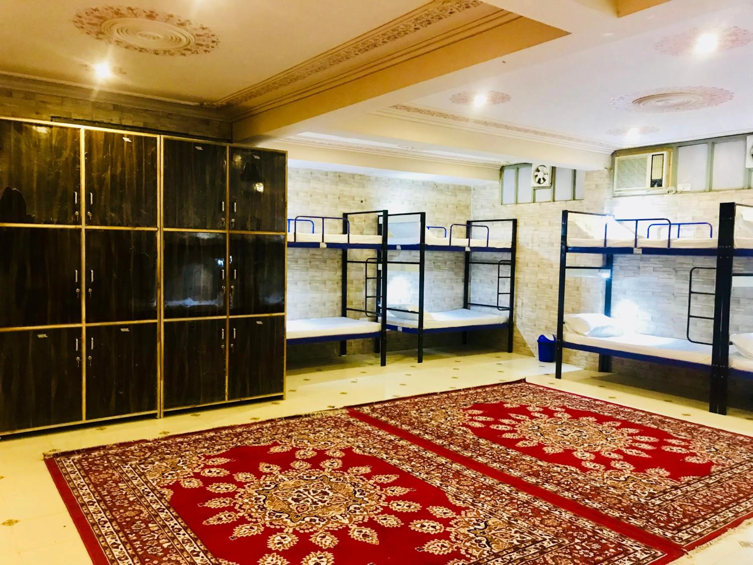 bunk bed, Bed in Hotel Classic Inn Near Jaipur Railway Station