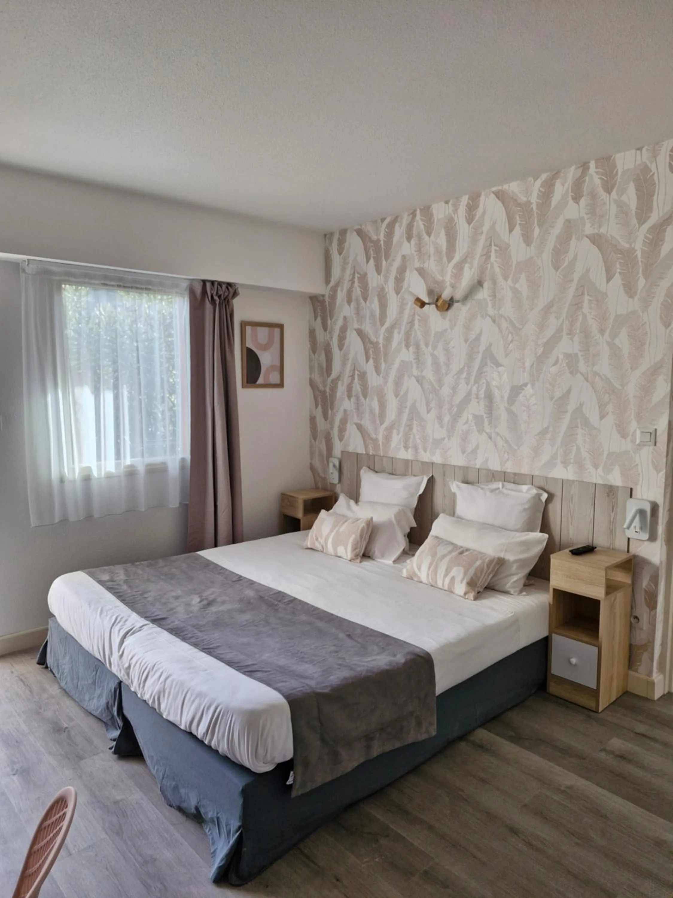 Bed in Hotel Le Vanséen