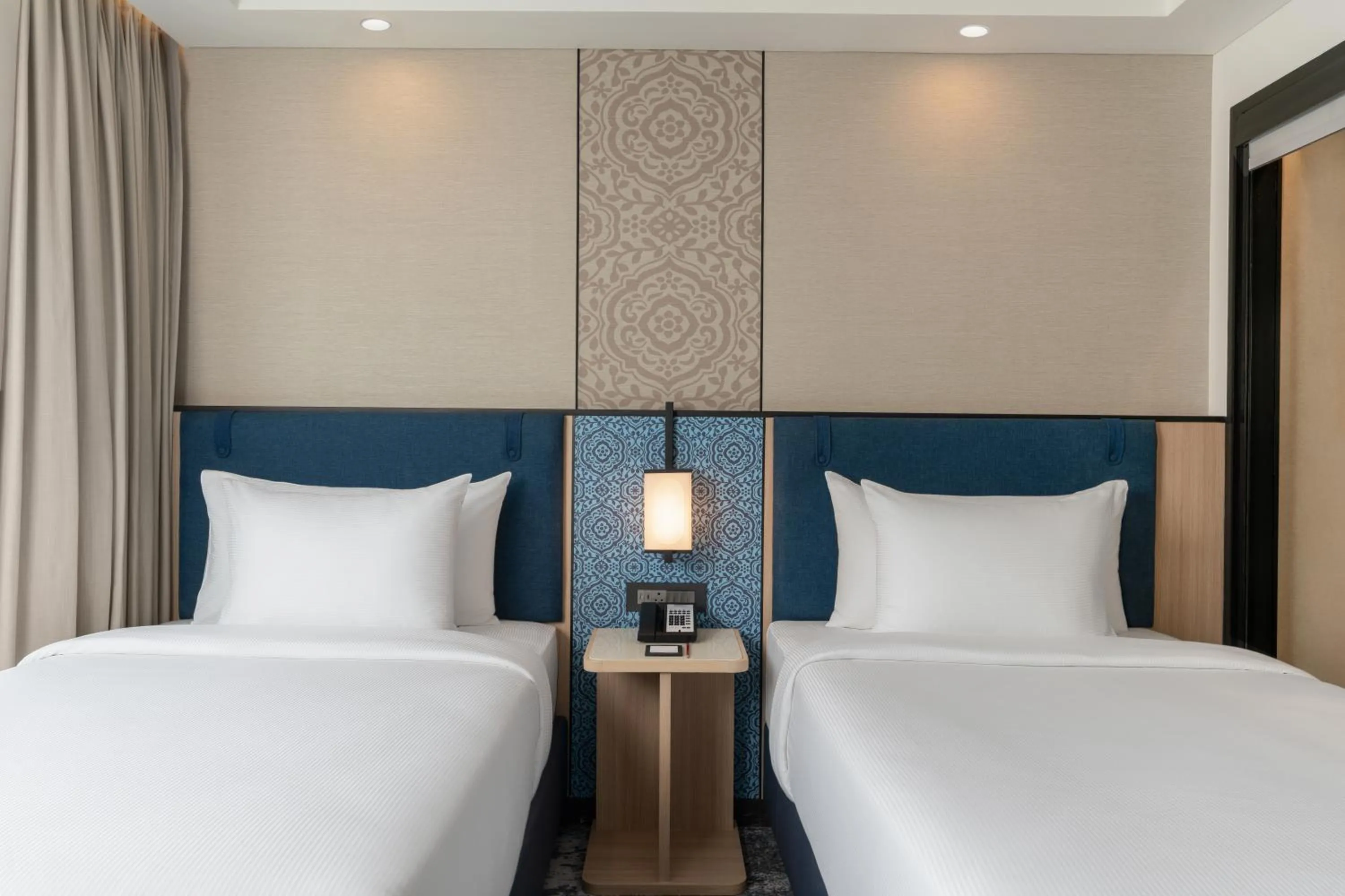 Bed in Hilton Garden Inn Mumbai International Airport