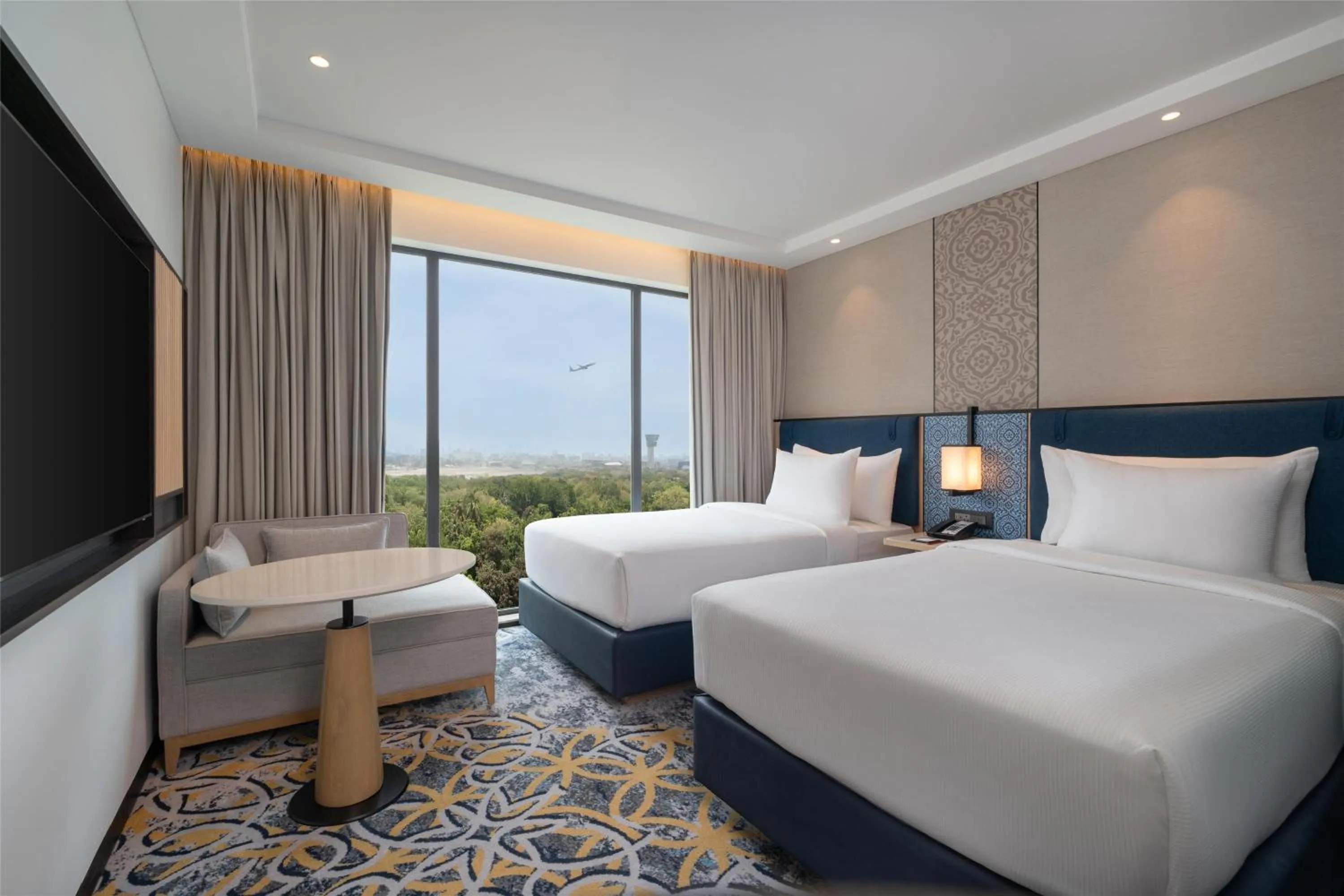 Bed in Hilton Garden Inn Mumbai International Airport