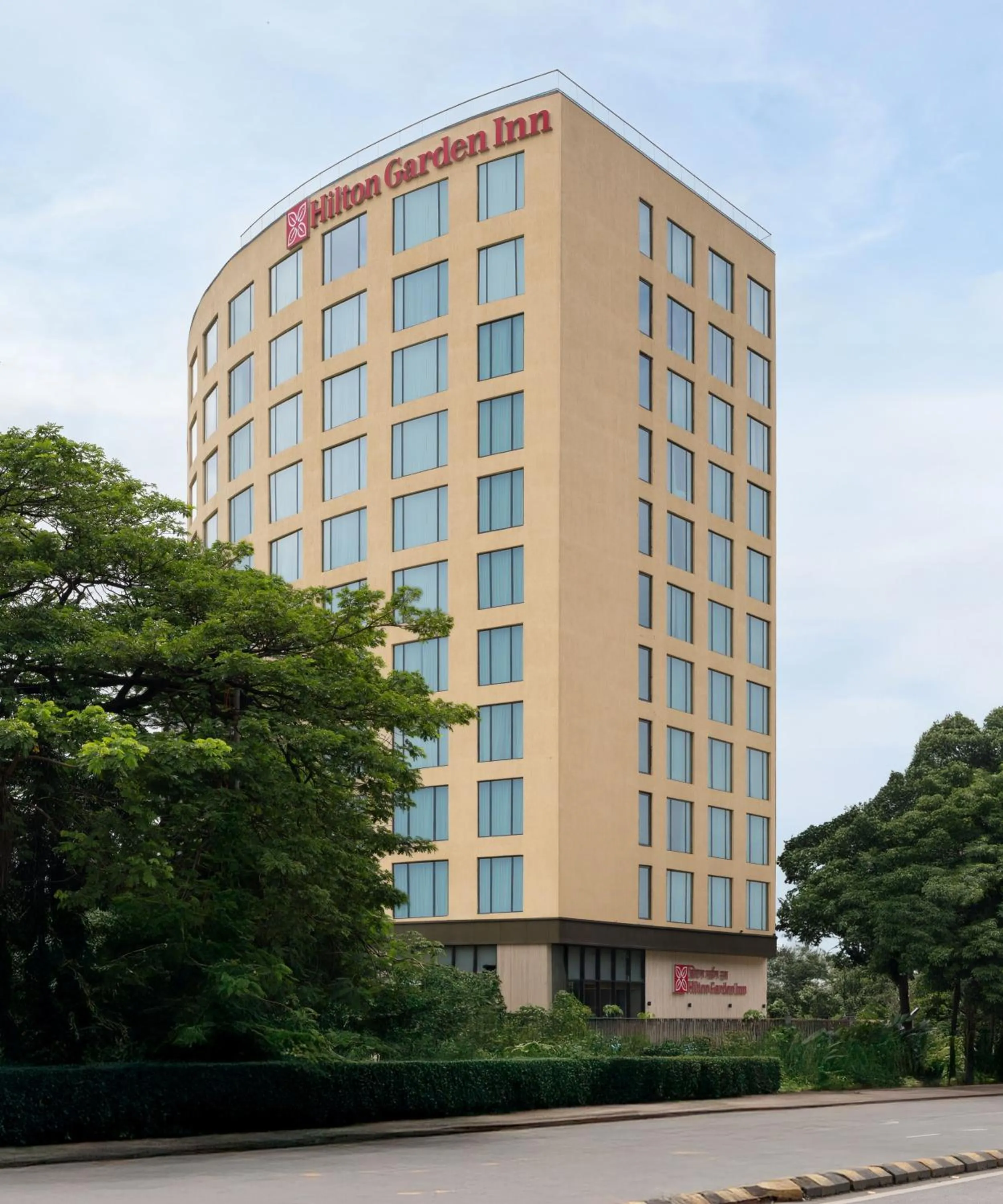 Property building in Hilton Garden Inn Mumbai International Airport