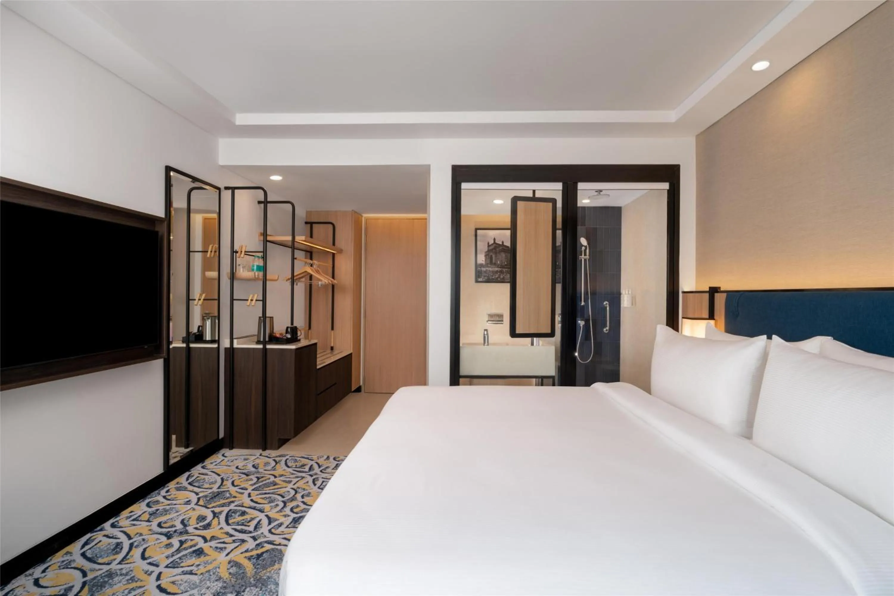 Bed in Hilton Garden Inn Mumbai International Airport