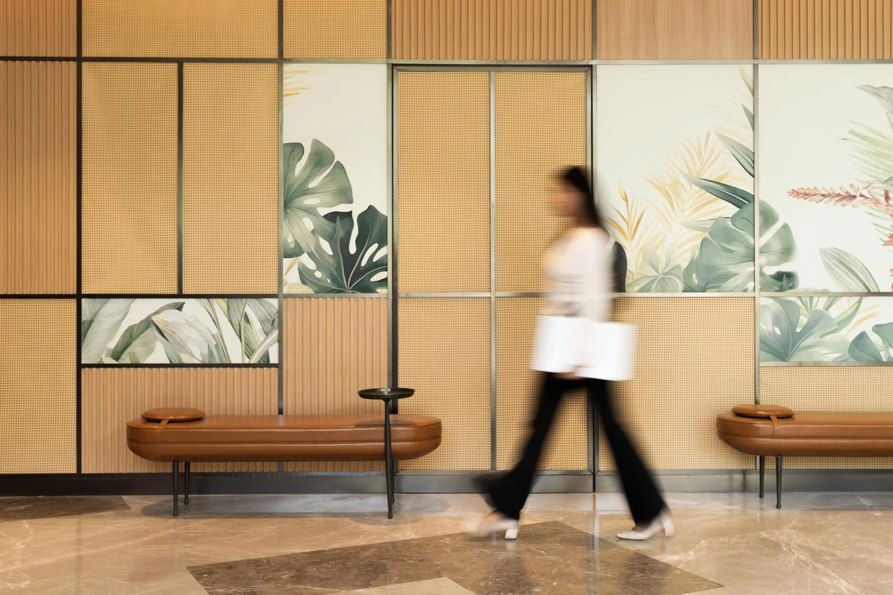 Lobby or reception in Hilton Garden Inn Mumbai International Airport