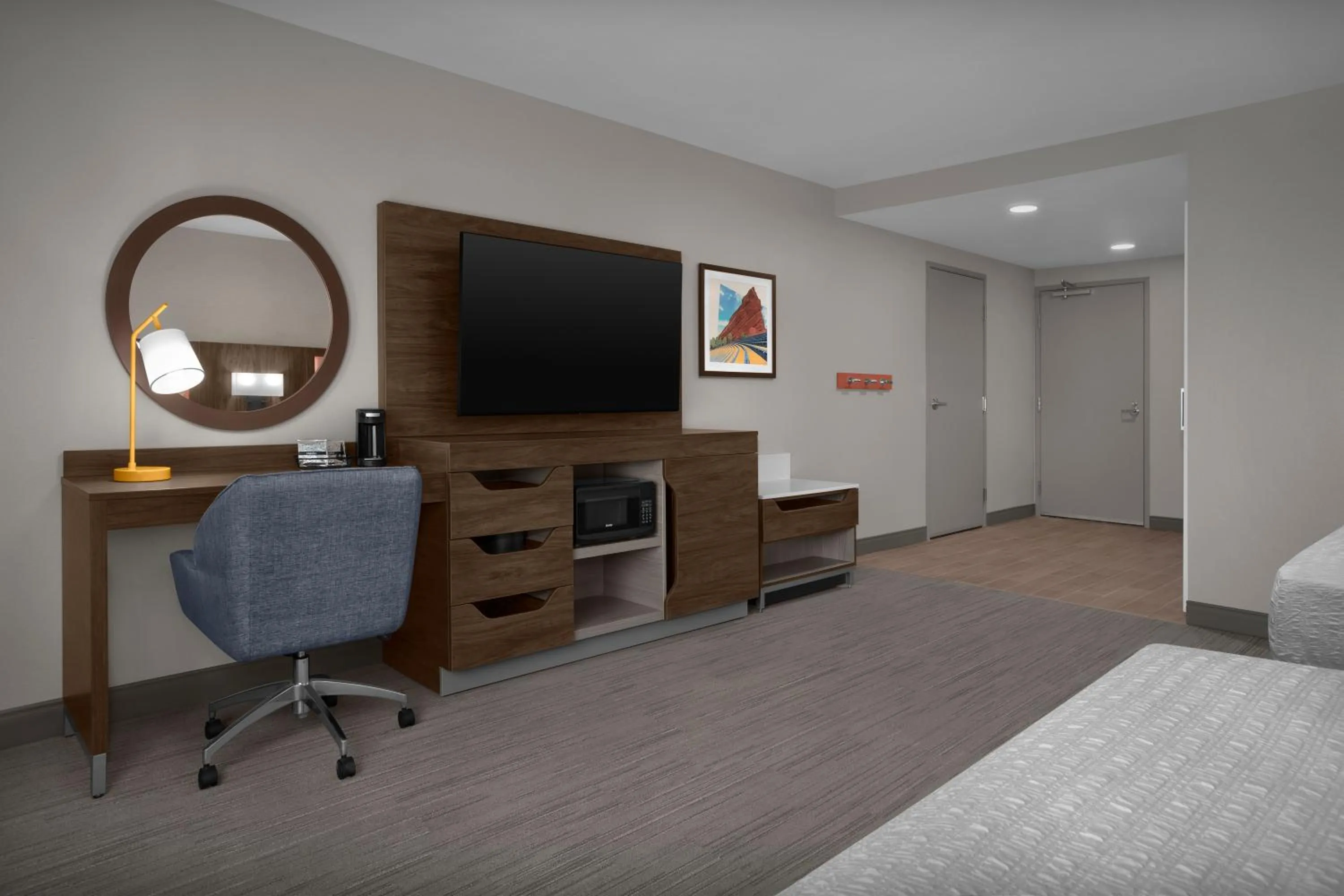 TV and multimedia, Bed in Hampton Inn & Suites By Hilton Wheat Ridge Denver West