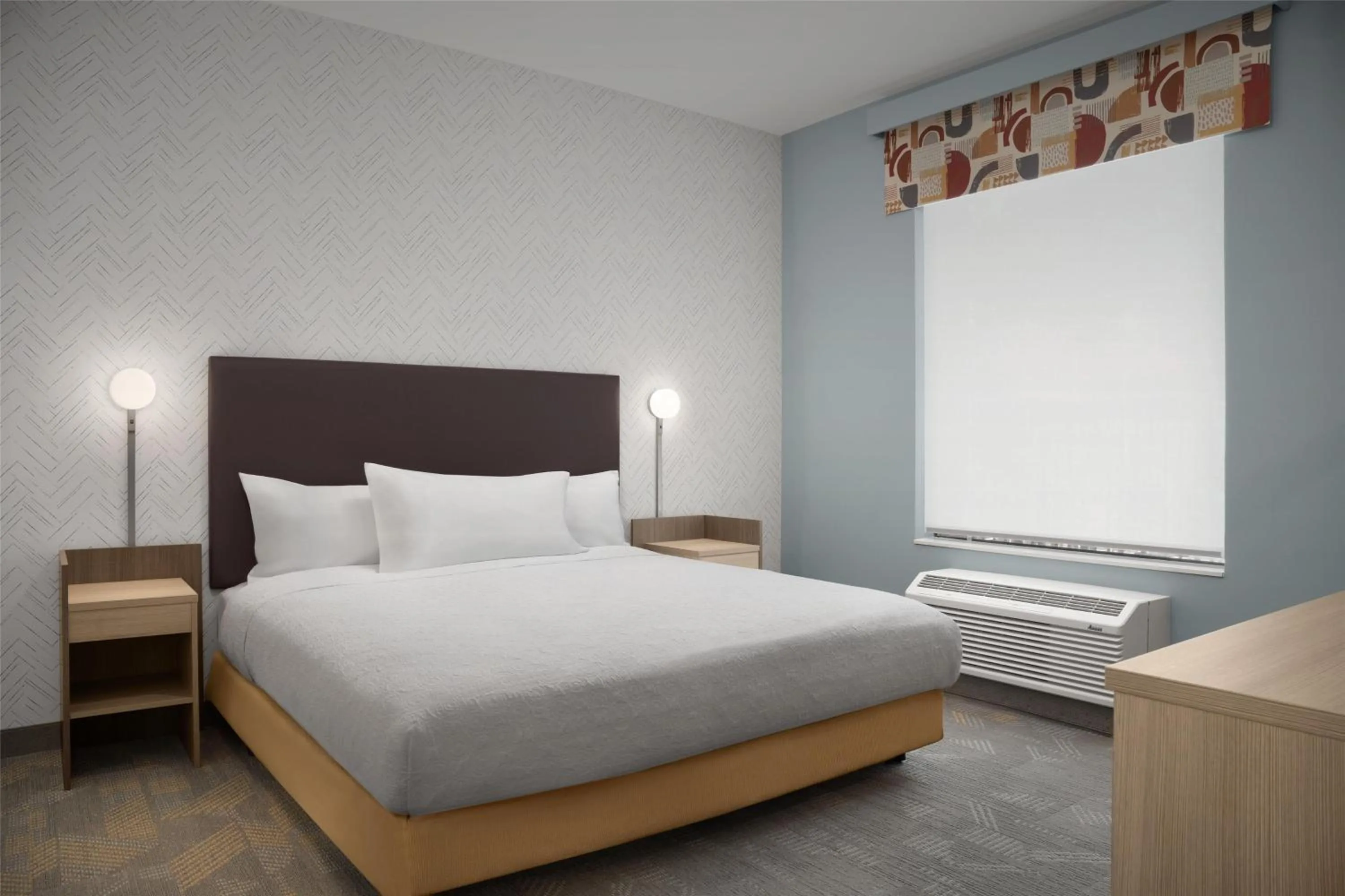 Bed in Home2 Suites By Hilton Rohnert Park Sonoma County