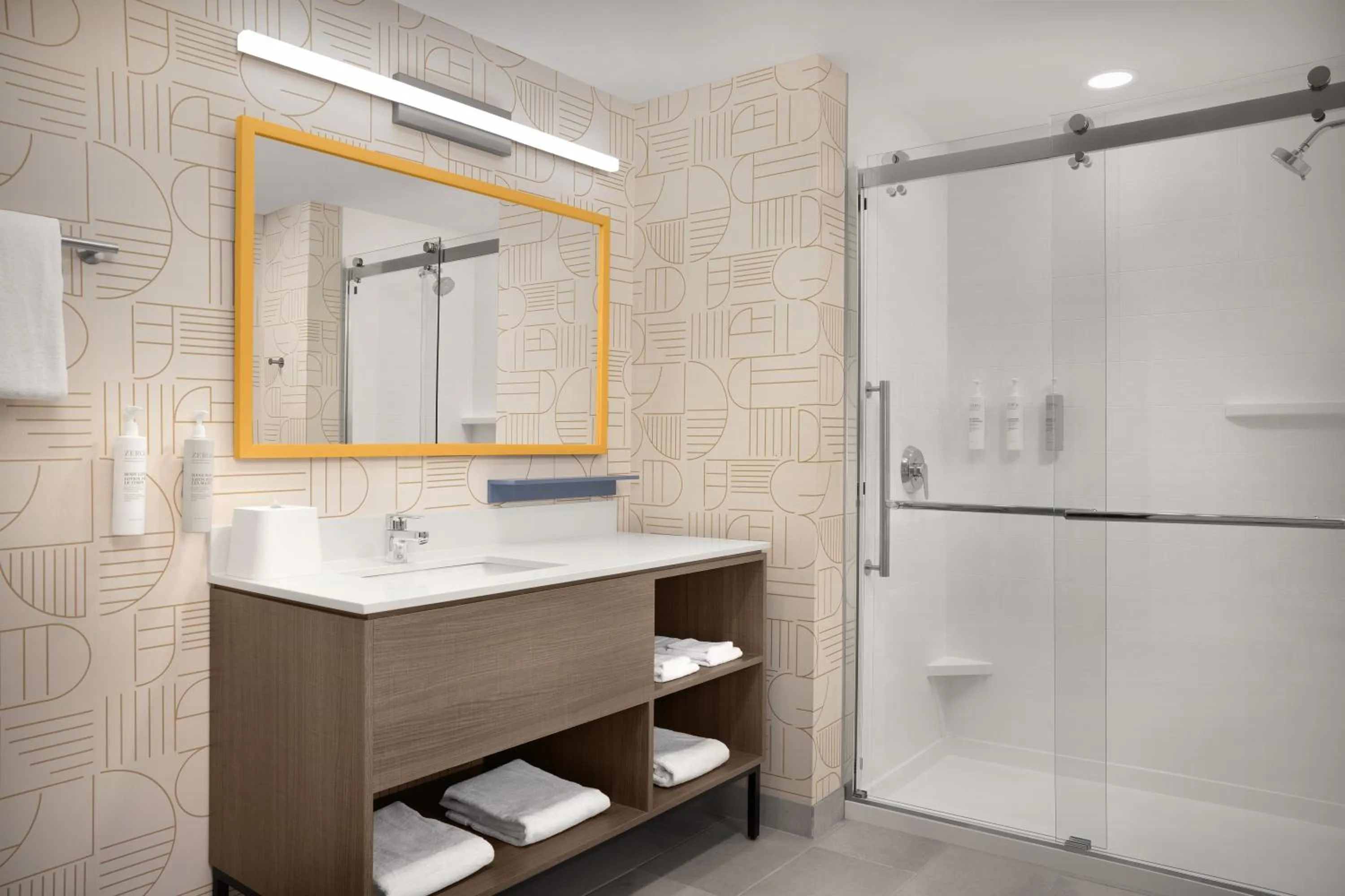 Shower in Home2 Suites By Hilton Rohnert Park Sonoma County