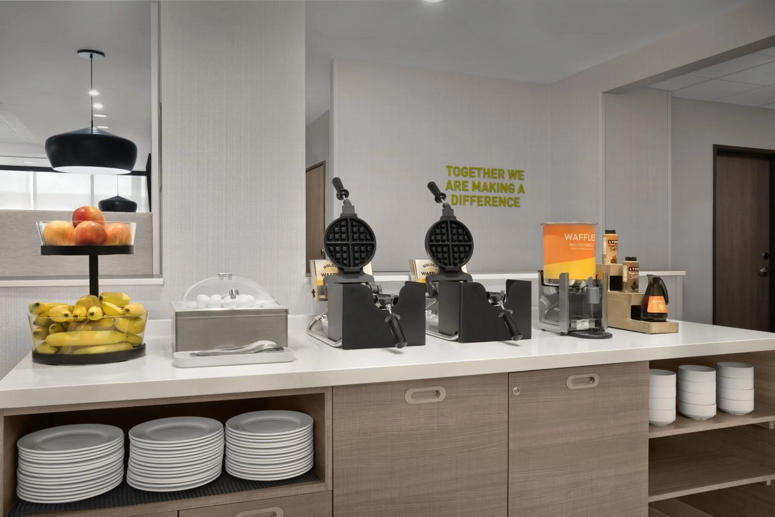 Breakfast in Home2 Suites By Hilton Rohnert Park Sonoma County