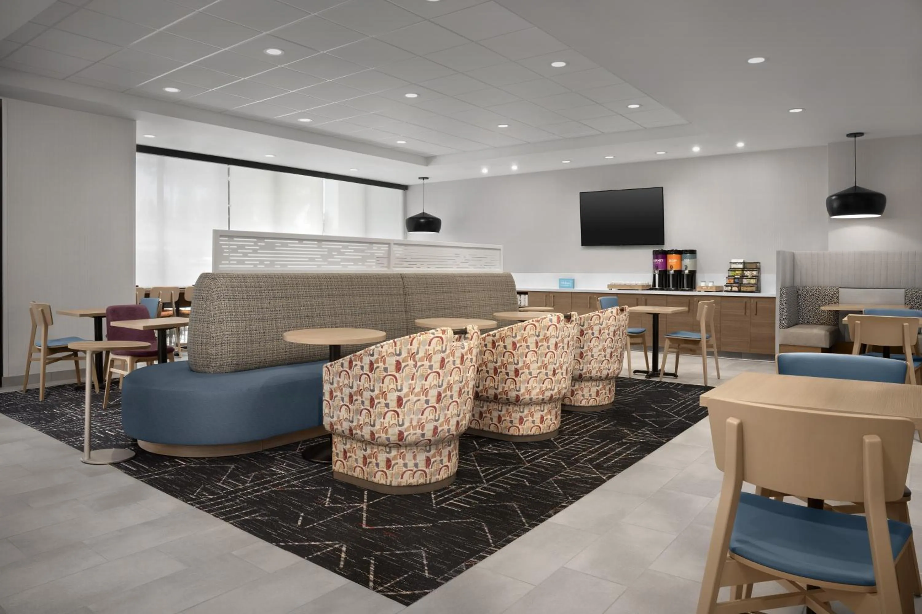 Communal lounge/ TV room in Home2 Suites By Hilton Rohnert Park Sonoma County