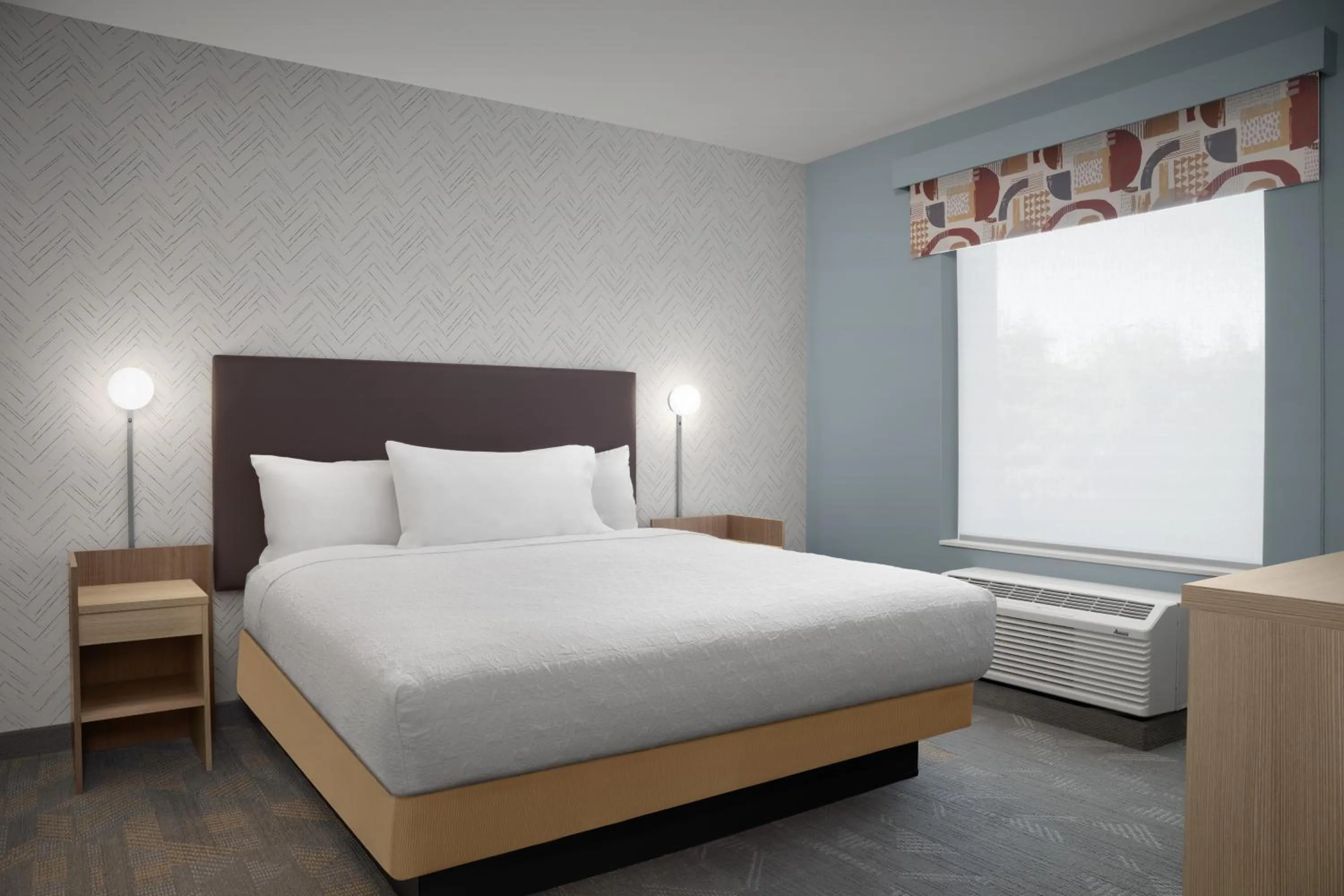 Bed in Home2 Suites By Hilton Rohnert Park Sonoma County