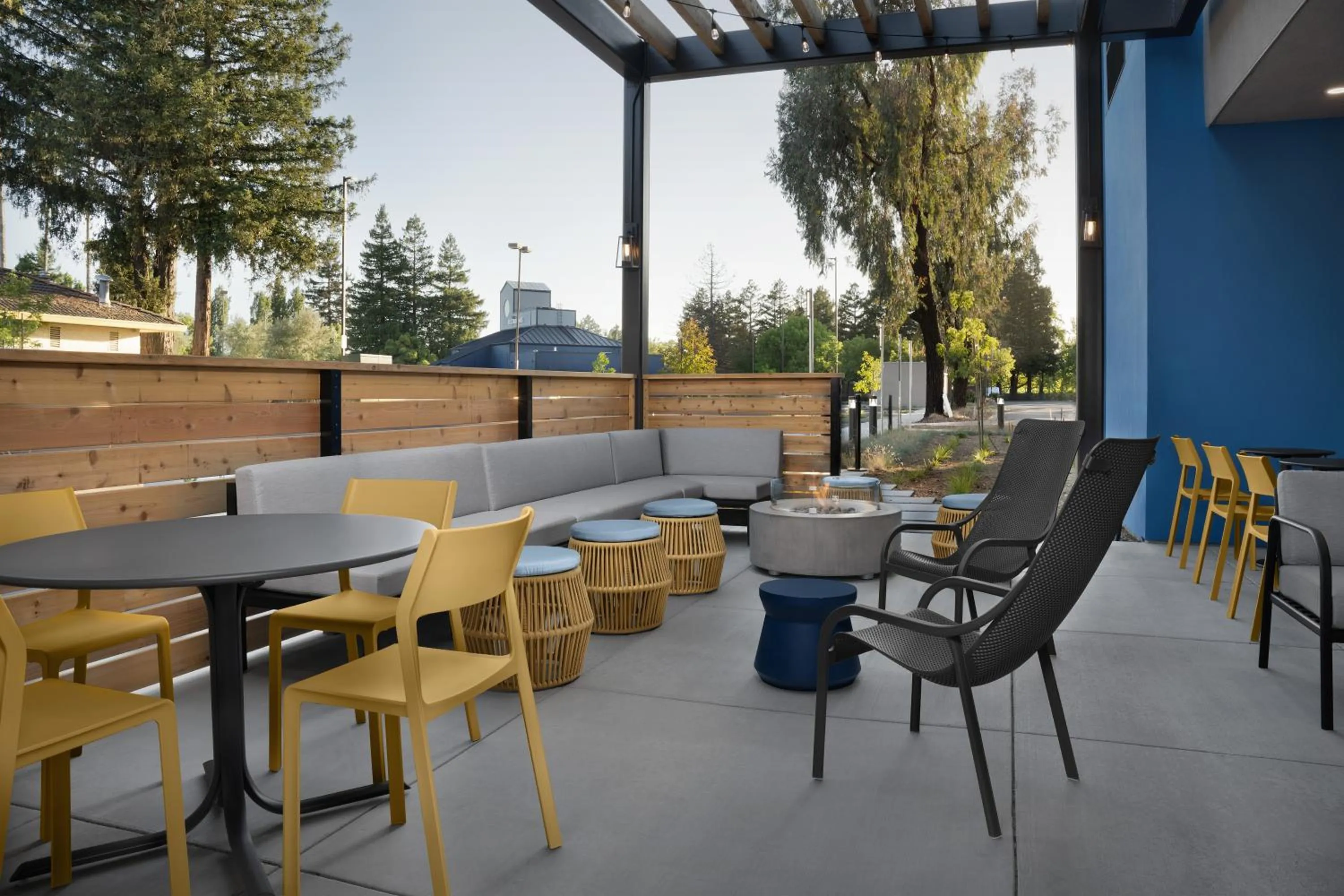 Balcony/Terrace in Home2 Suites By Hilton Rohnert Park Sonoma County