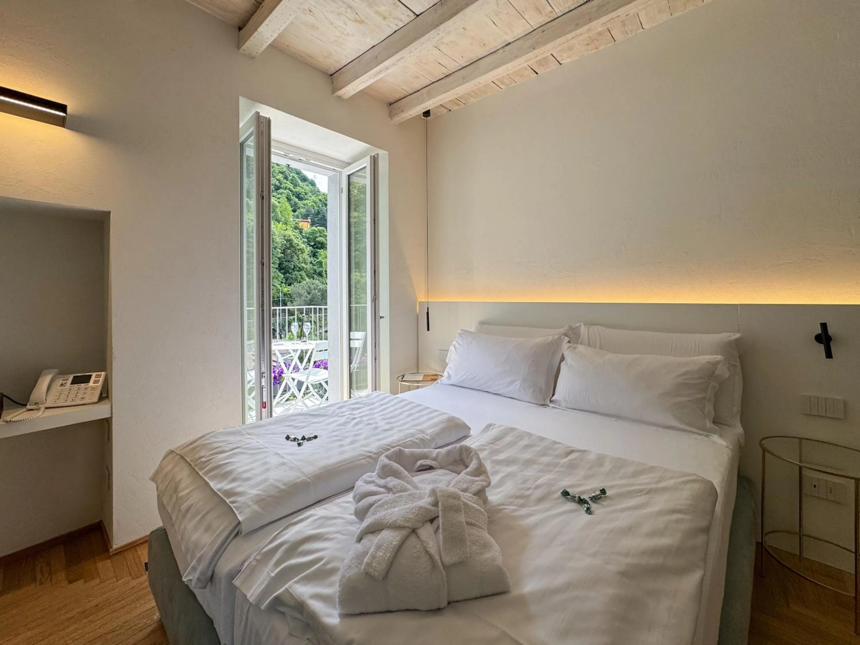 Bedroom, Bed in Villa Rêverie - Boutique Hotel