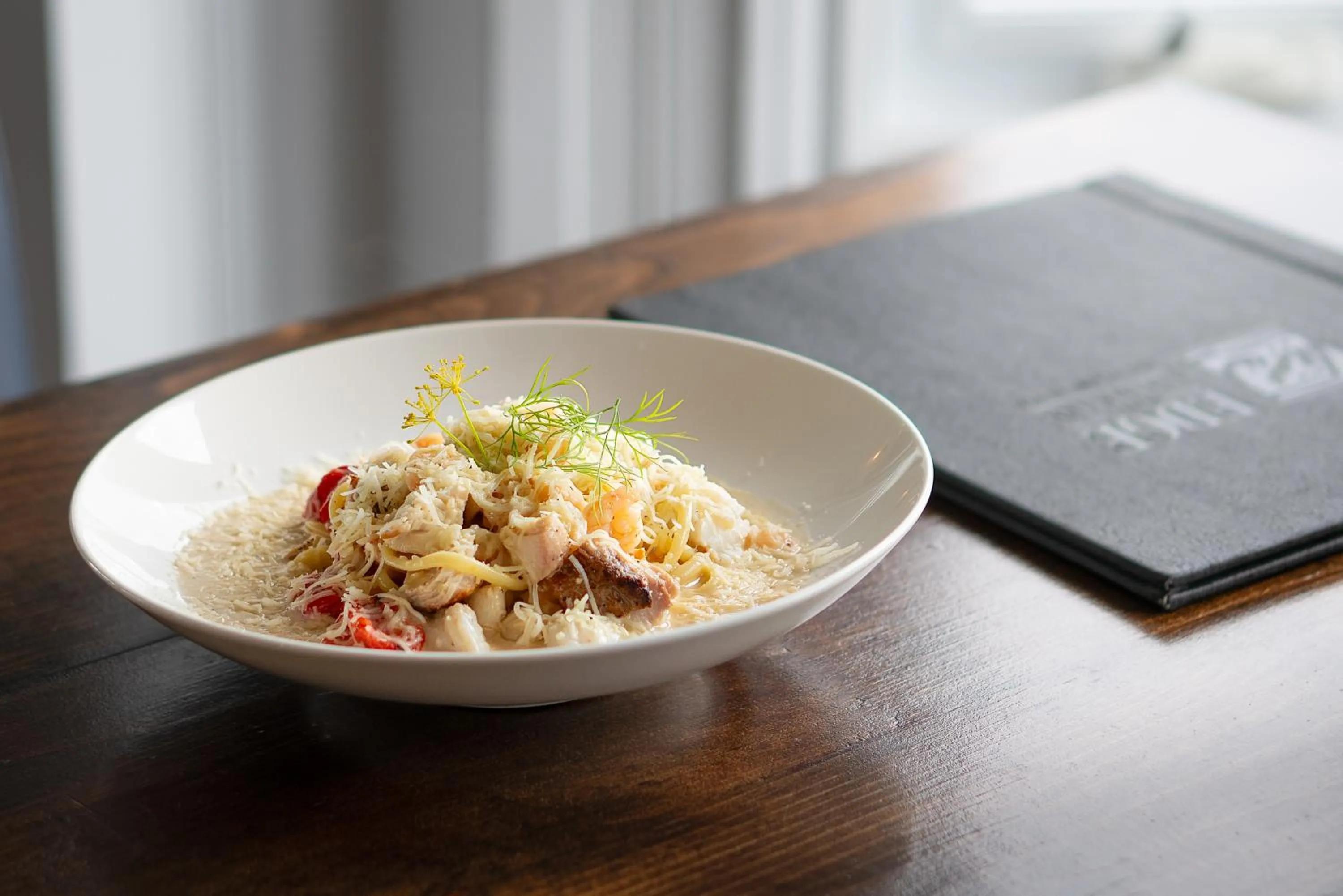 Restaurant/places to eat in Edge of the Avalon Inn