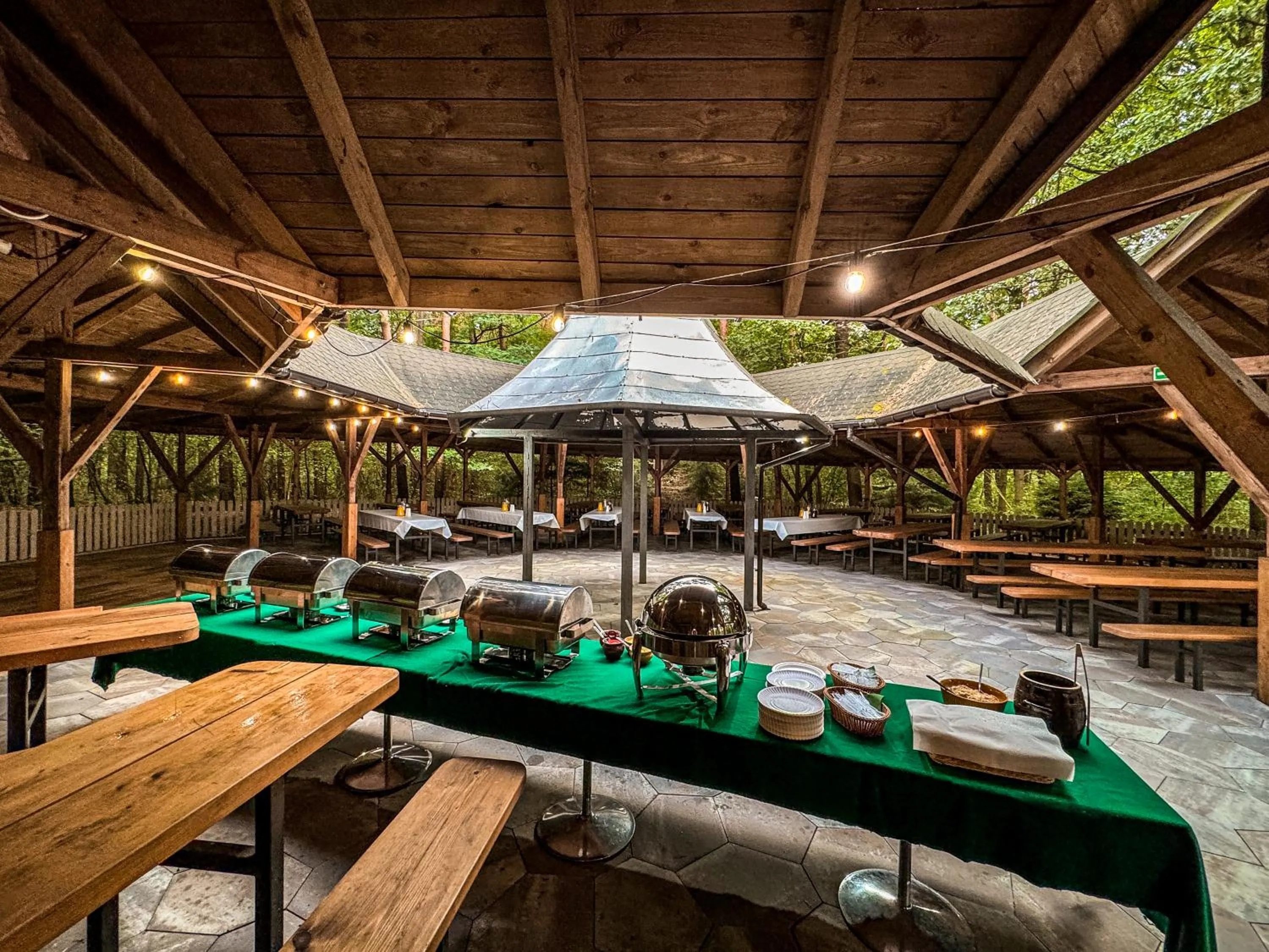 BBQ facilities in Hotel Echo