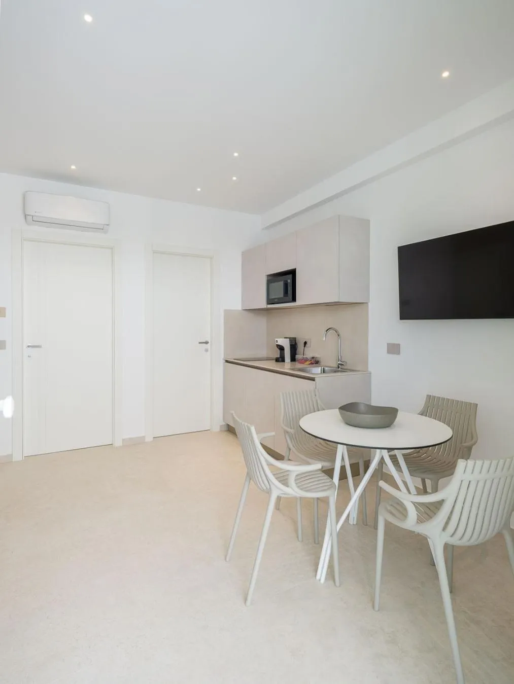 Dining area in San Vito Resort & Spa