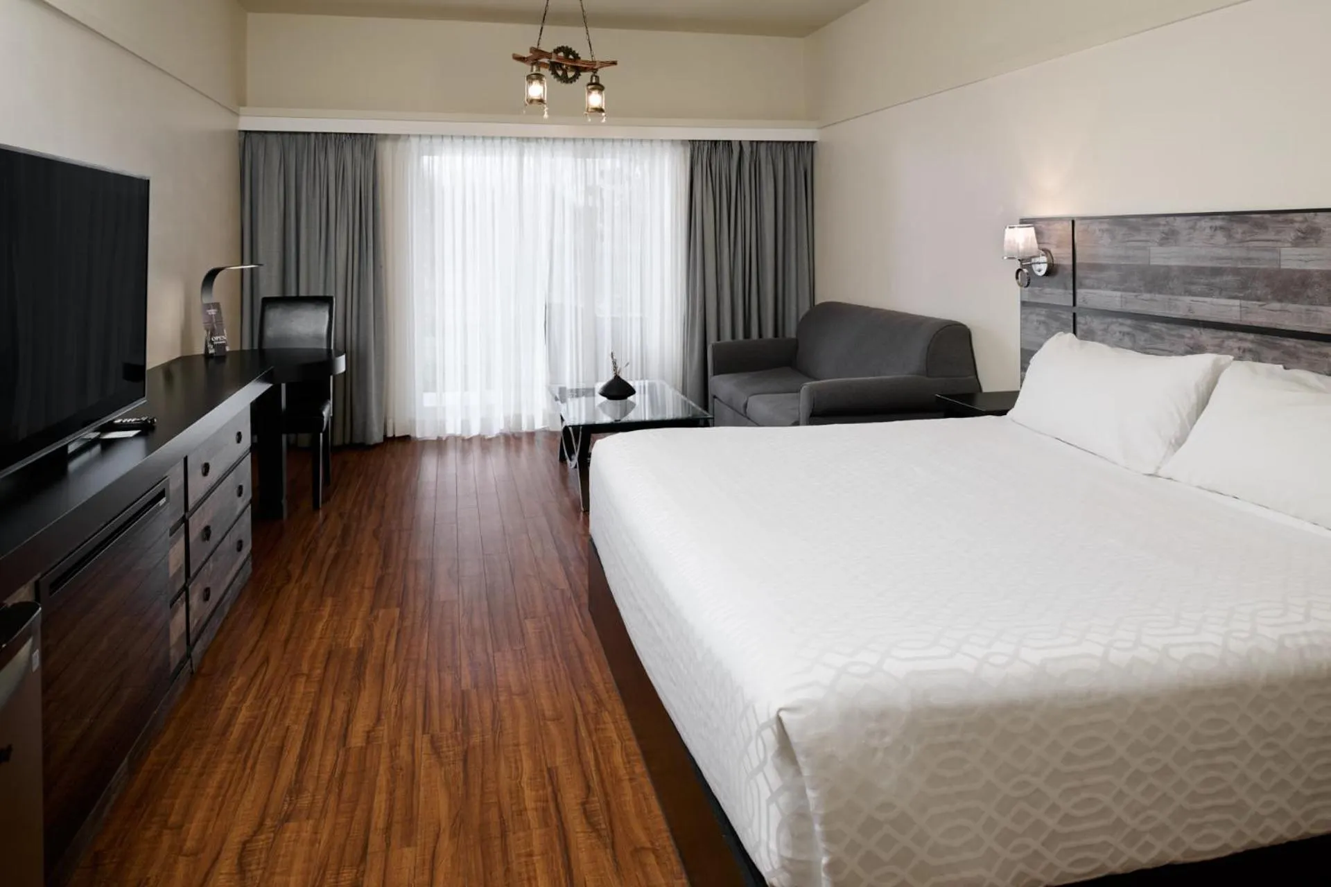 Bed in Samuels Boutique Hotel