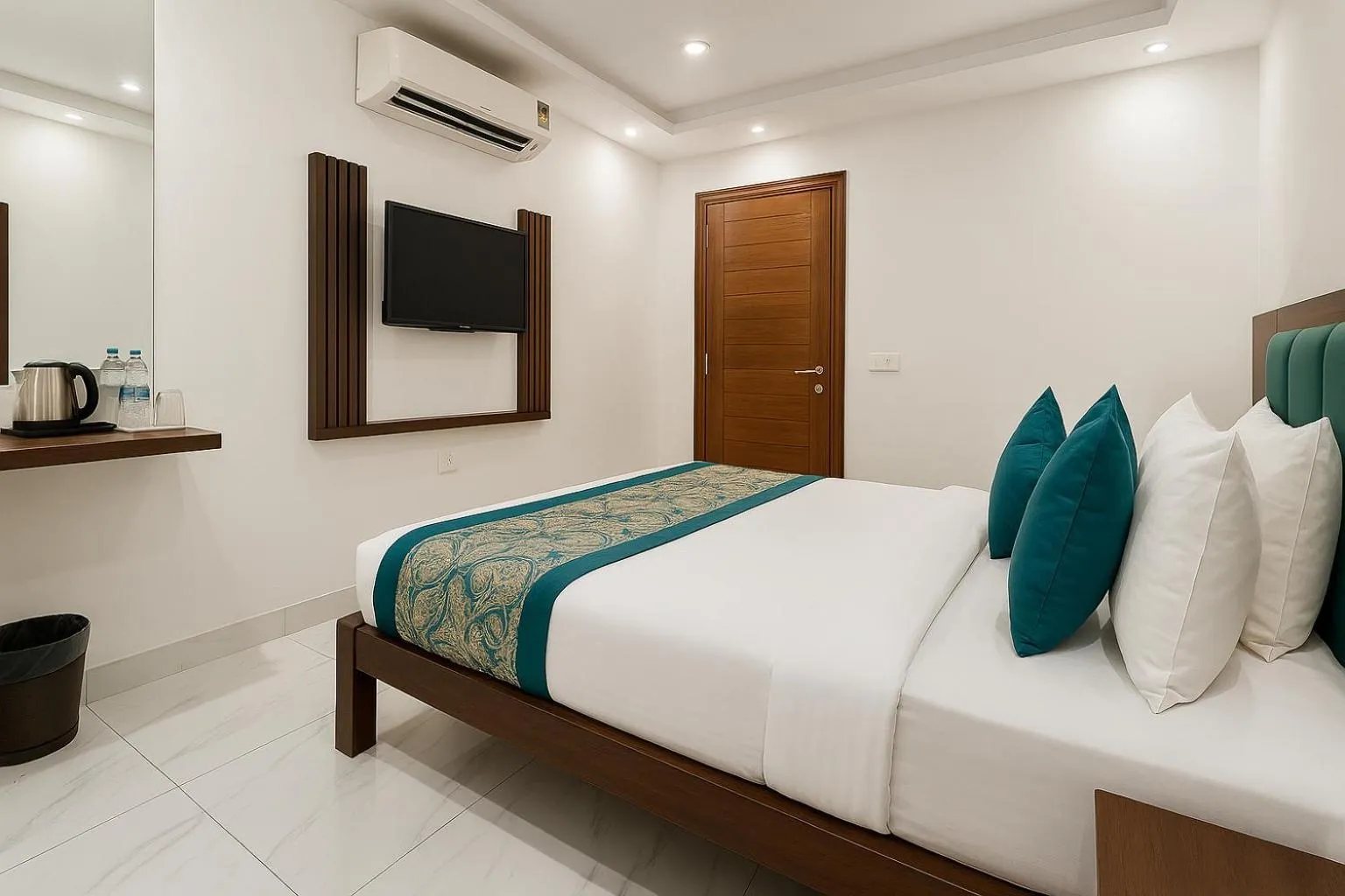 Bed in Hotel Palm View by JMD Group