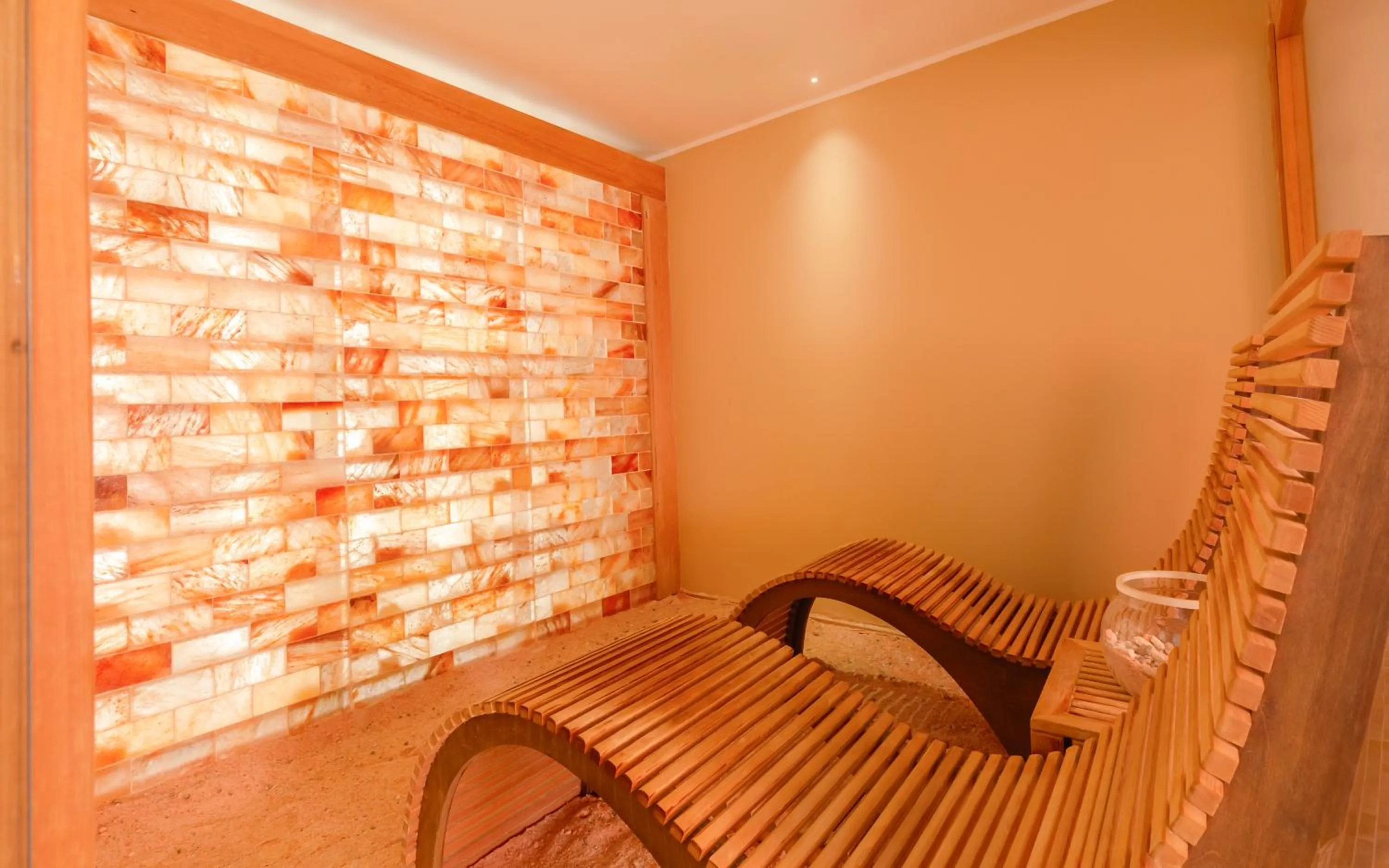 Spa and wellness centre/facilities in Garabagh Resort & Spa Naftalan