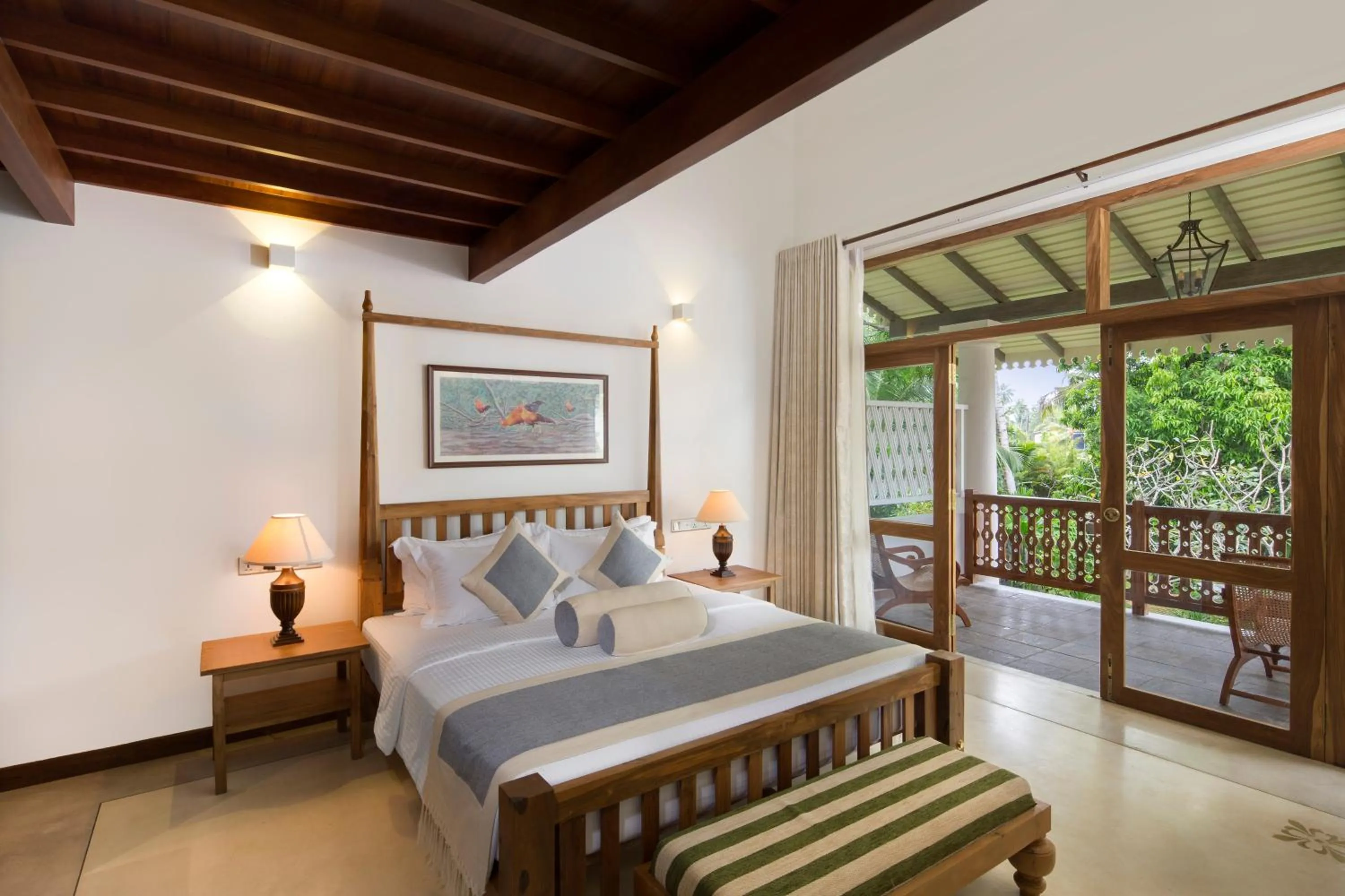 Bed in Bilin Tree House