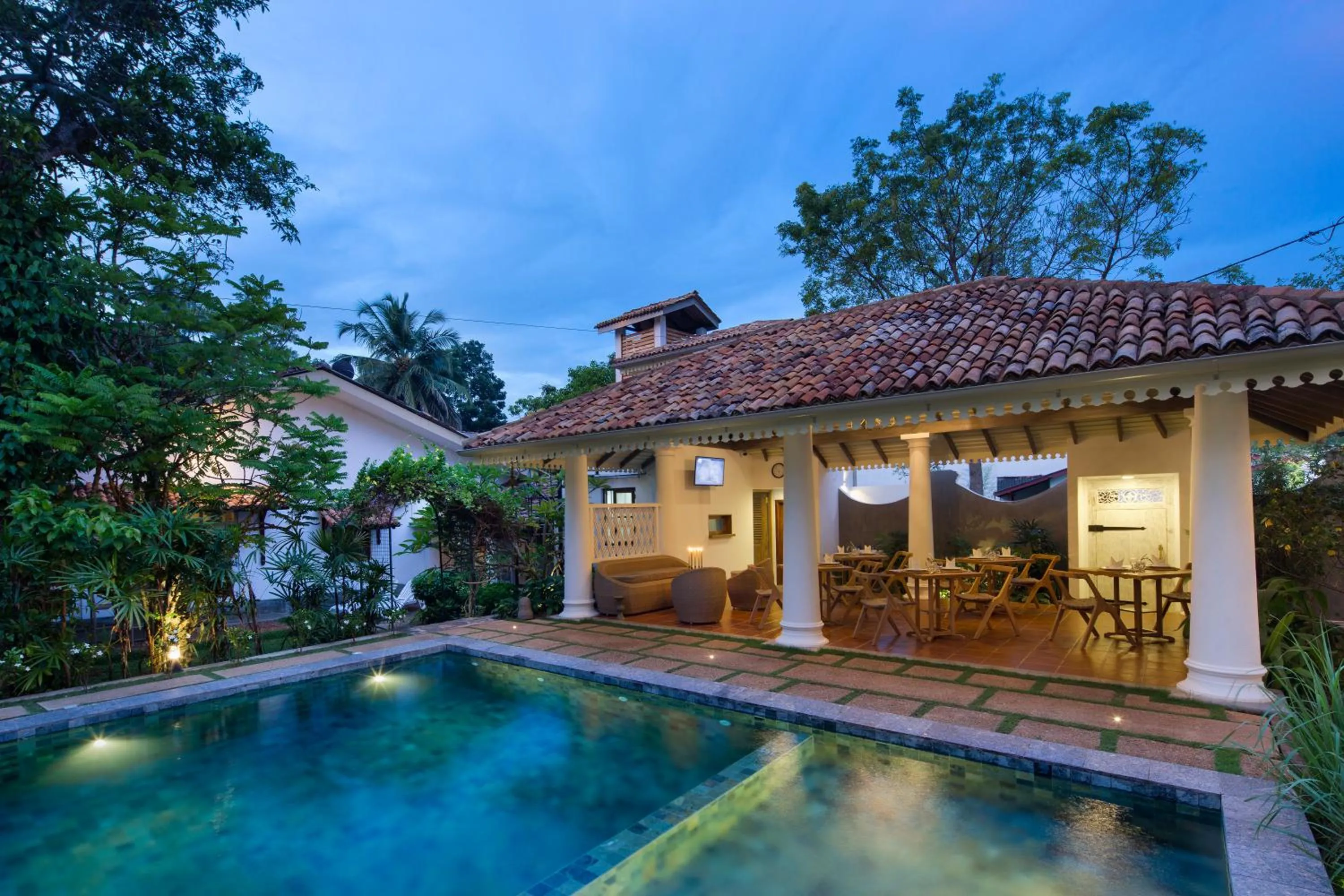 Restaurant/places to eat in Bilin Tree House