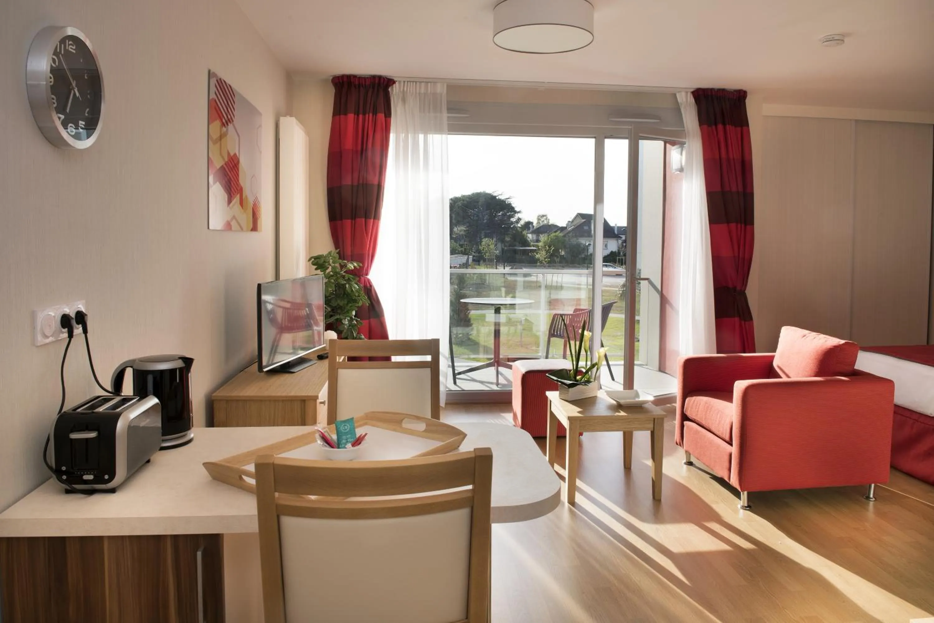 Decorative detail in Domitys Le Palmier du Roi