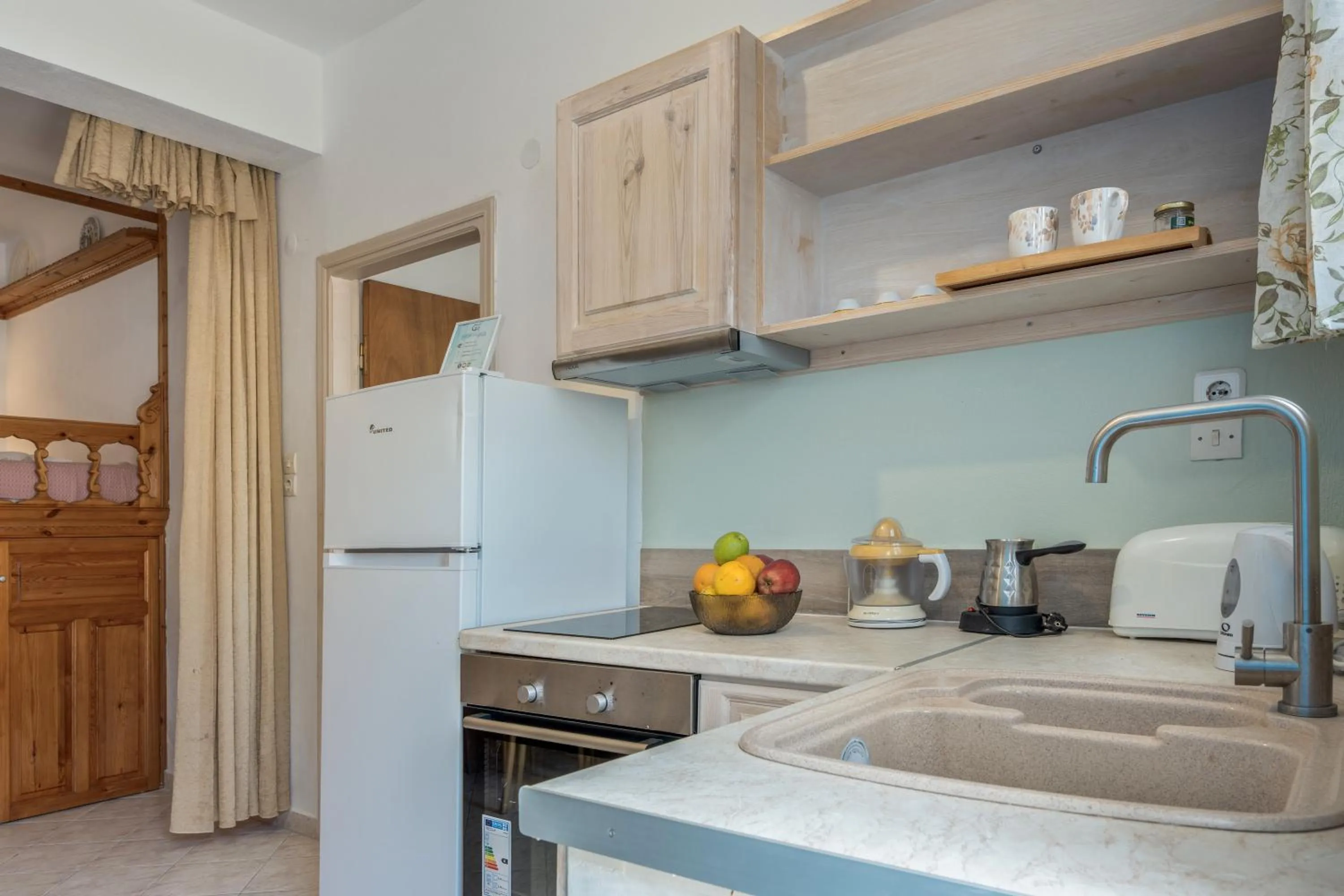 Kitchen or kitchenette in Hotel Glaros Karpathos