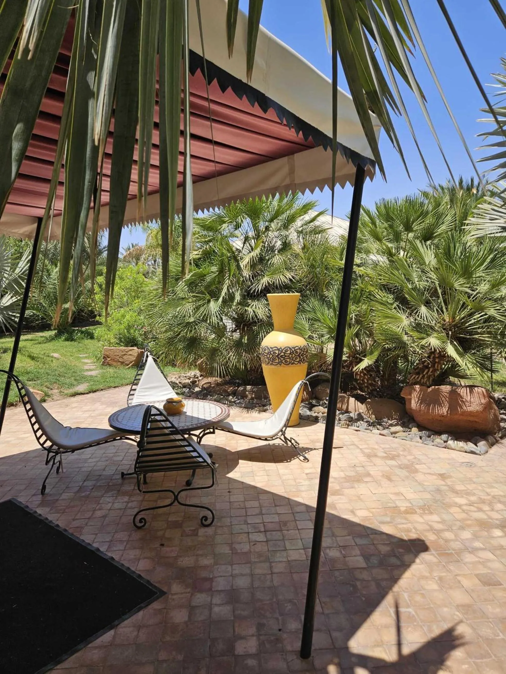 Patio in Eden Lodges & SPA-Boutique Hôtel de Luxe