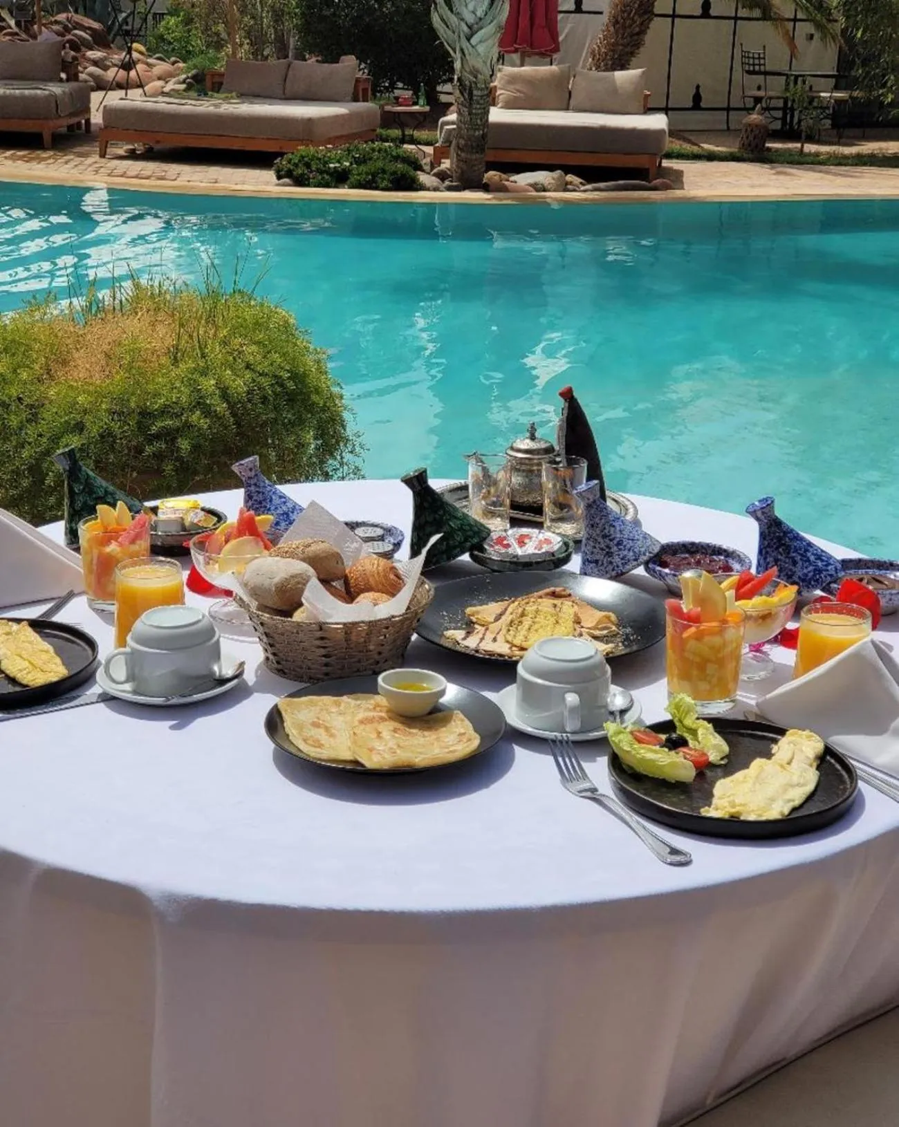 Food and drinks in Eden Lodges & SPA-Boutique Hôtel de Luxe