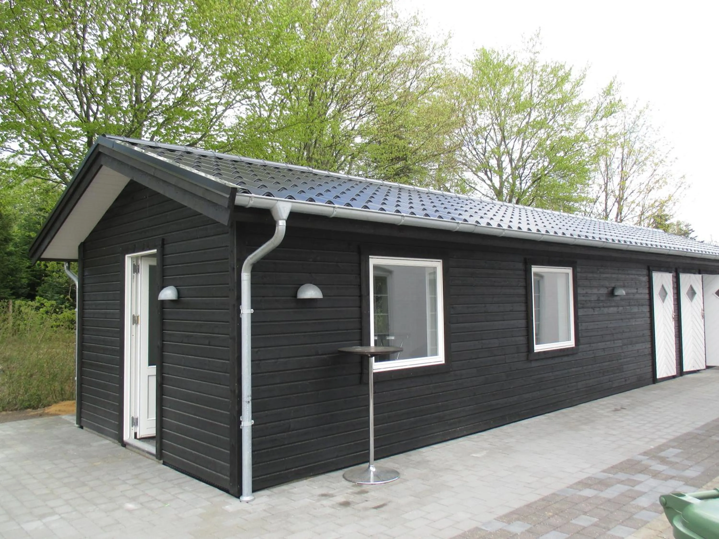 Area and facilities in White House Hotel Apartments