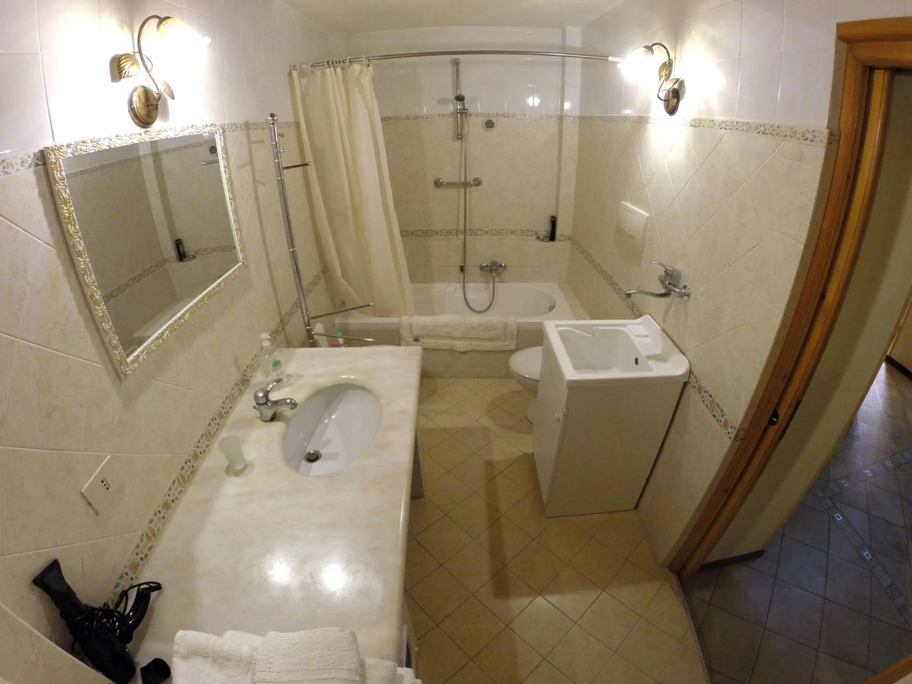 Bathroom in Antiche Melodie