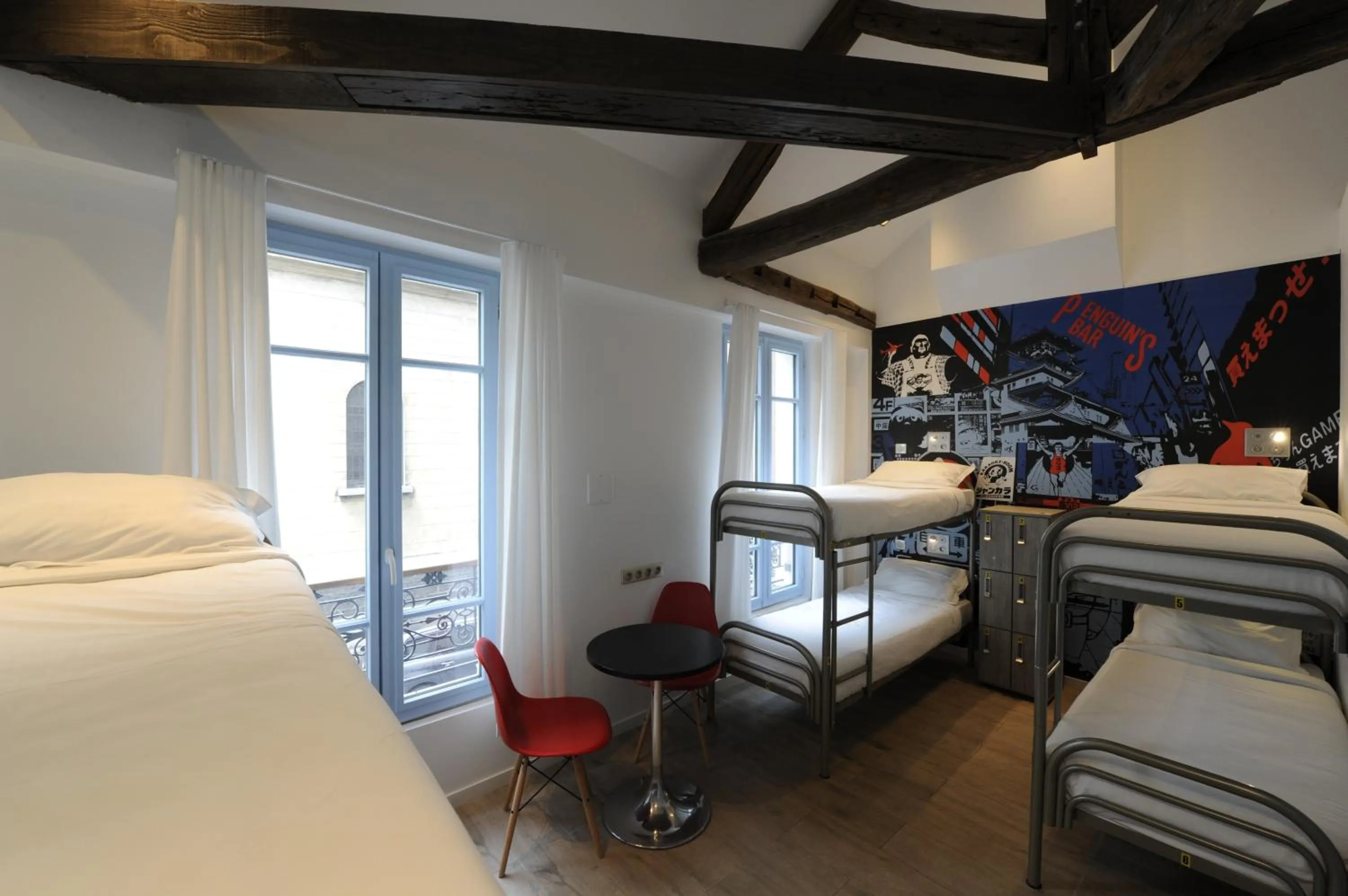 Photo of the whole room, Bed in The 3 Ducks Eiffel Tower by Hiphophostels