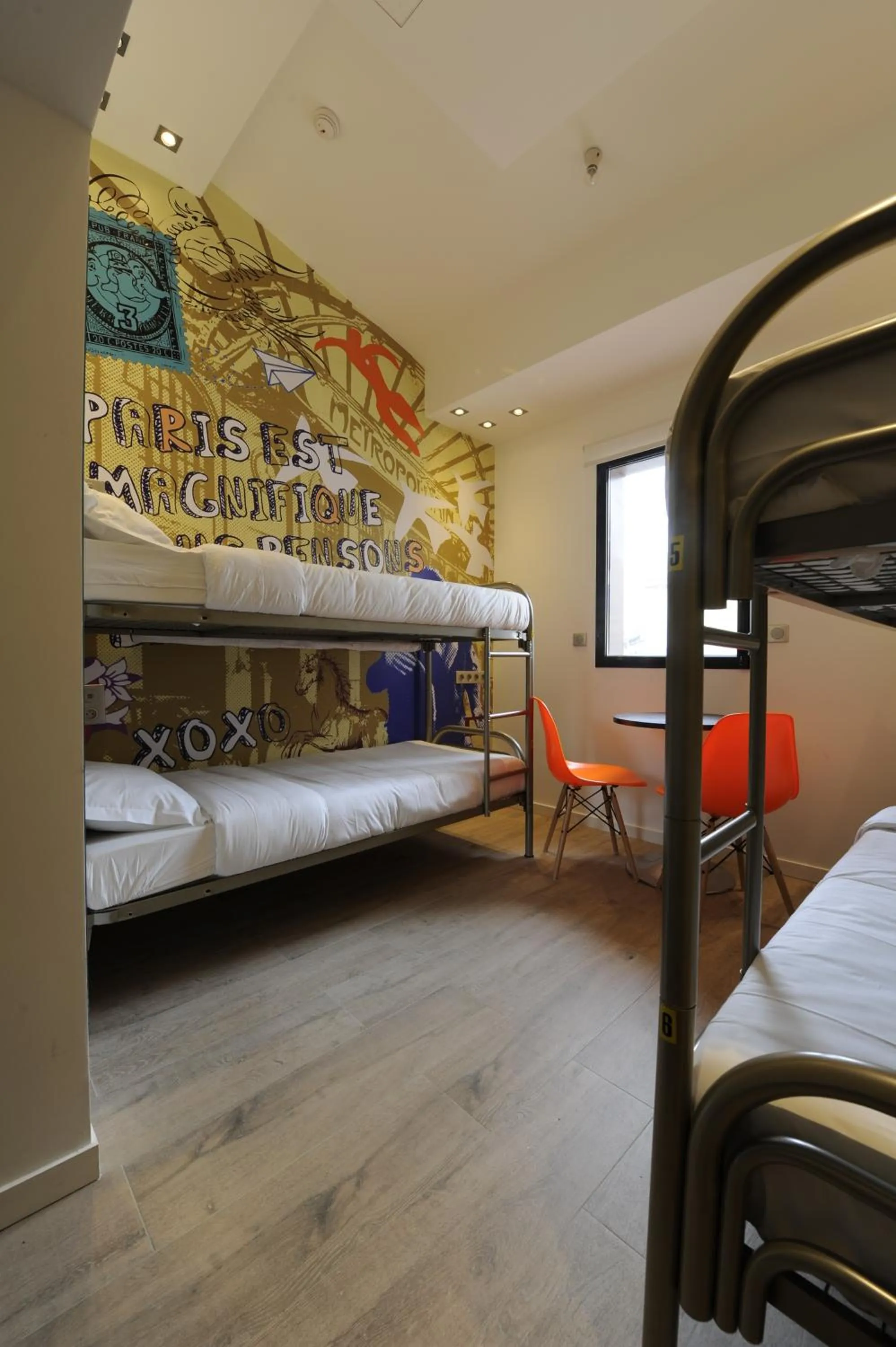 Photo of the whole room, Bed in The 3 Ducks Eiffel Tower by Hiphophostels