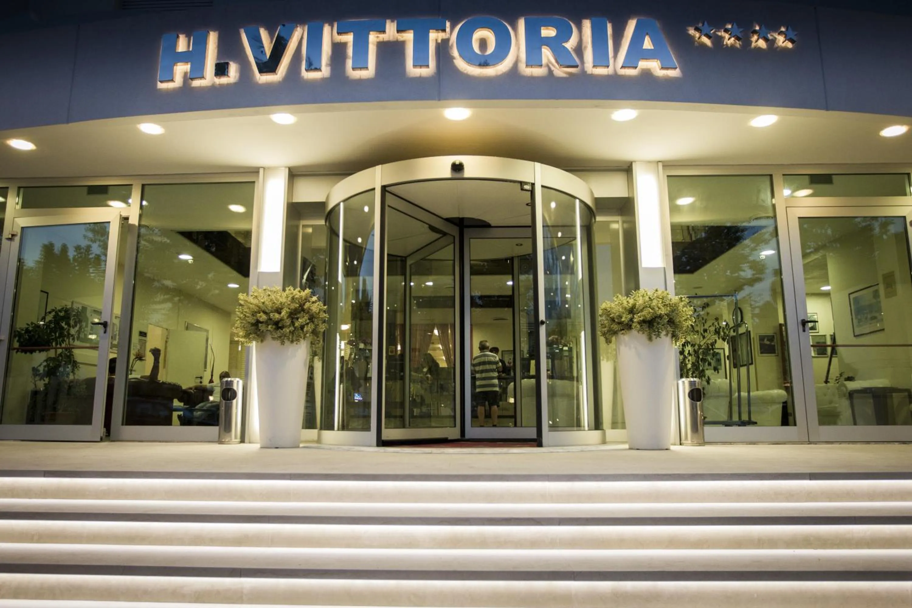 Facade/entrance in Hotel Vittoria
