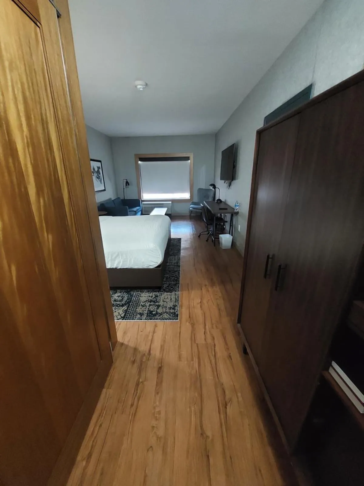 King Room - Disability Access in Surface Boutique Hotel Will Rogers AIrport, Restaurant & Bar